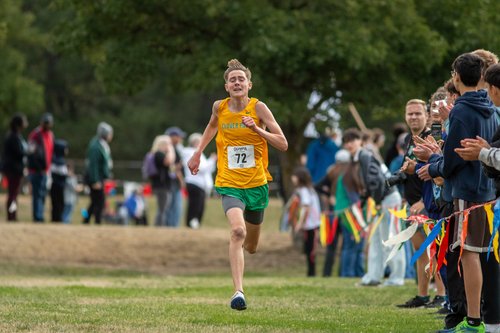 Elijah Ninnis of Clover Park cross country. Photo by Russell Moore.