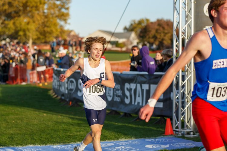 Miro Parr-Coffin of Gonzaga Prep running at the WIAA State XC (2025)