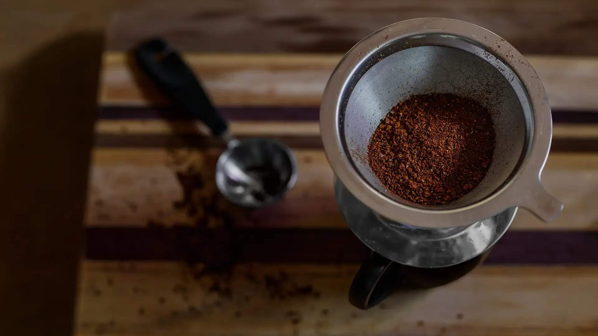 Lived-in editorial photography for PNW Airbnbs and boutique hospitality by Russell Moore