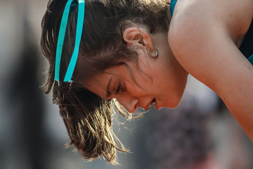 Bonney Lake runner at Ingersoll Stadium, Olympia WA