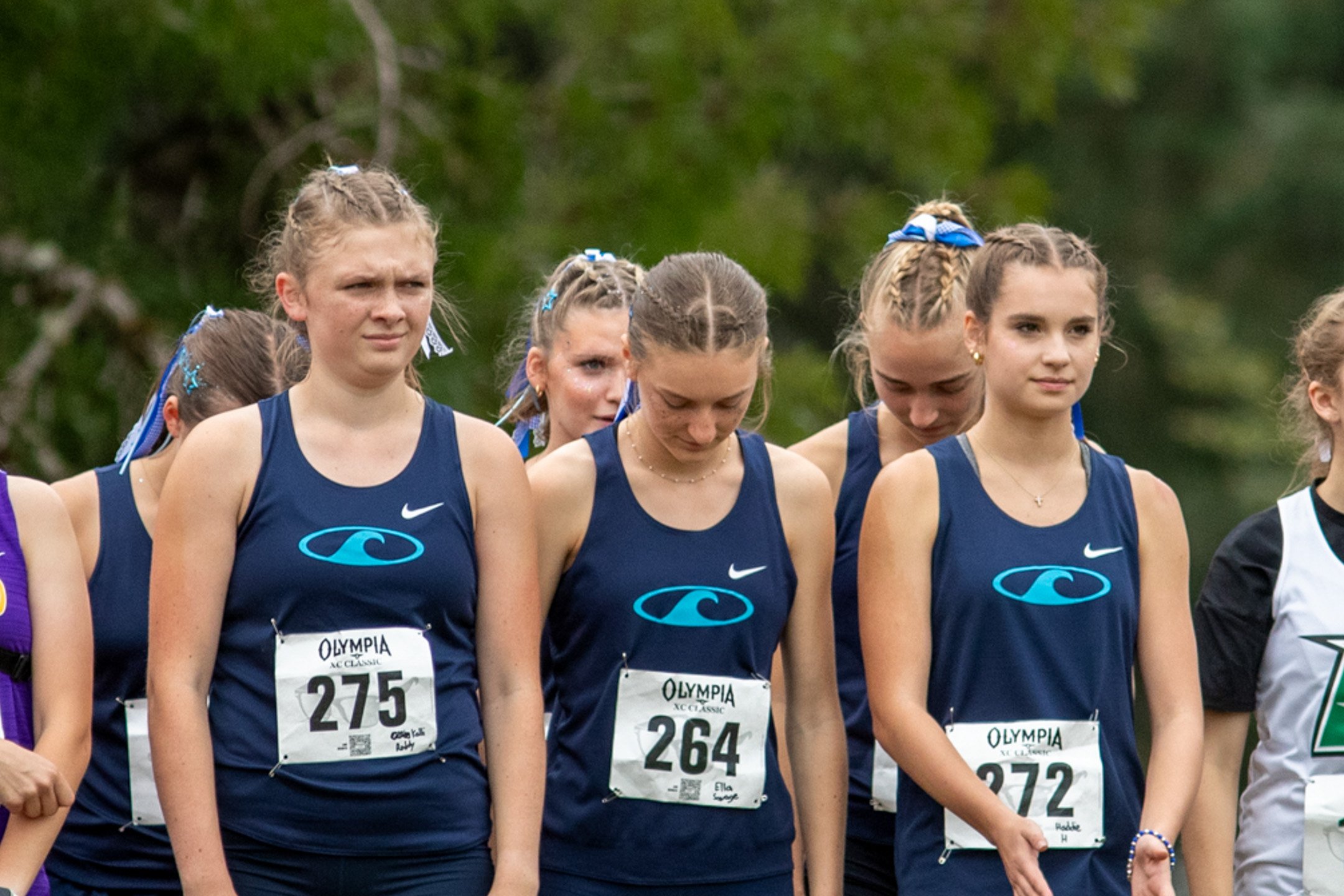 Gig Harbor senior girls racing at the Olympia XC Classic 2026
