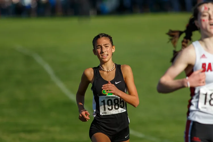 Lilly Lendrum Fort of Roosevelt cross country portrait