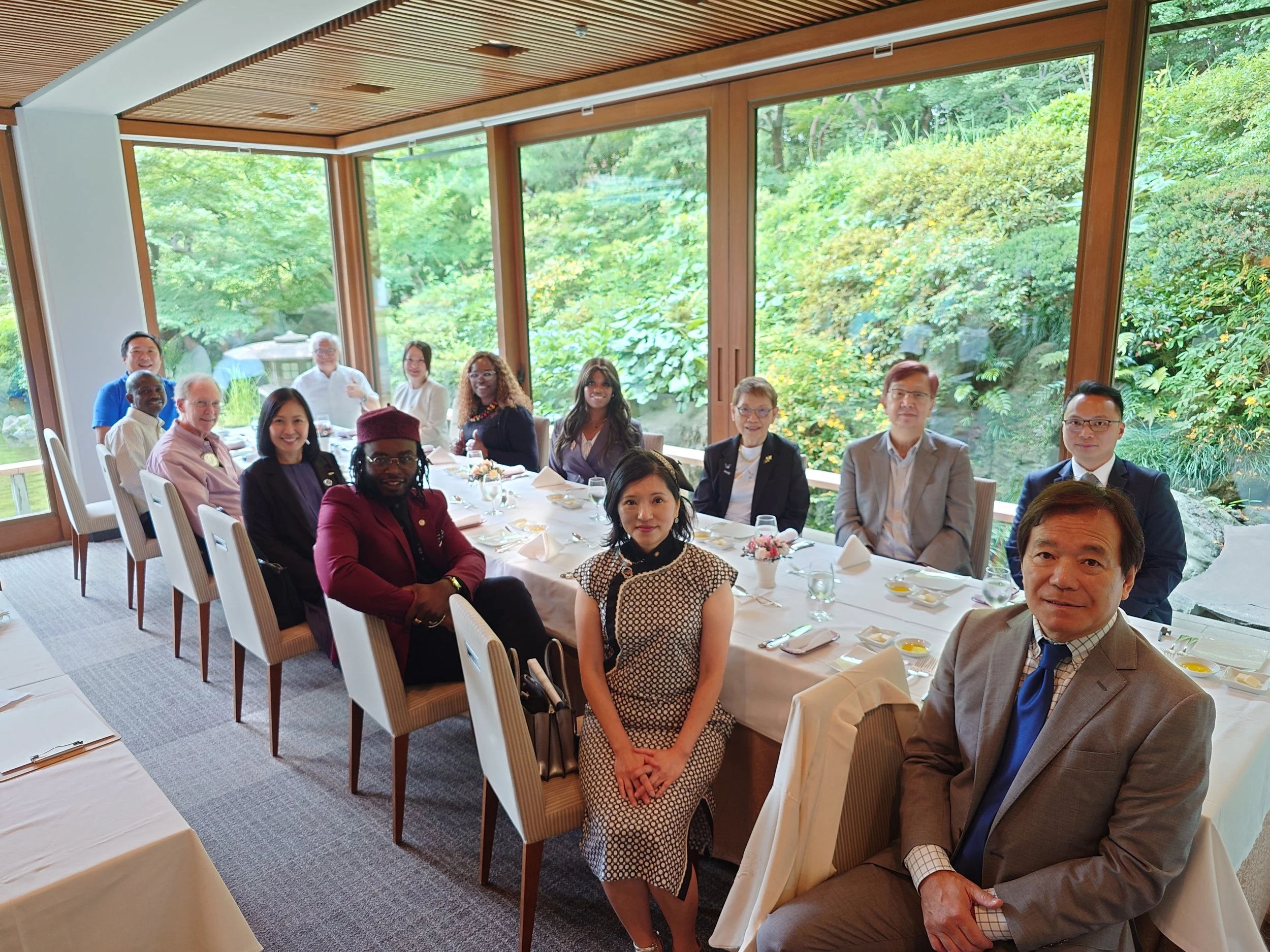 Dr Jerry Sin with Rotary Peace Fellows and delegates at ICU Peace Center Tokyo