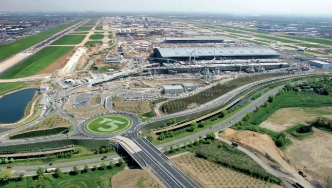 London Heathrow airfield and terminals