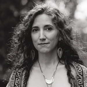 Dr. Elizabeth Hechavarria