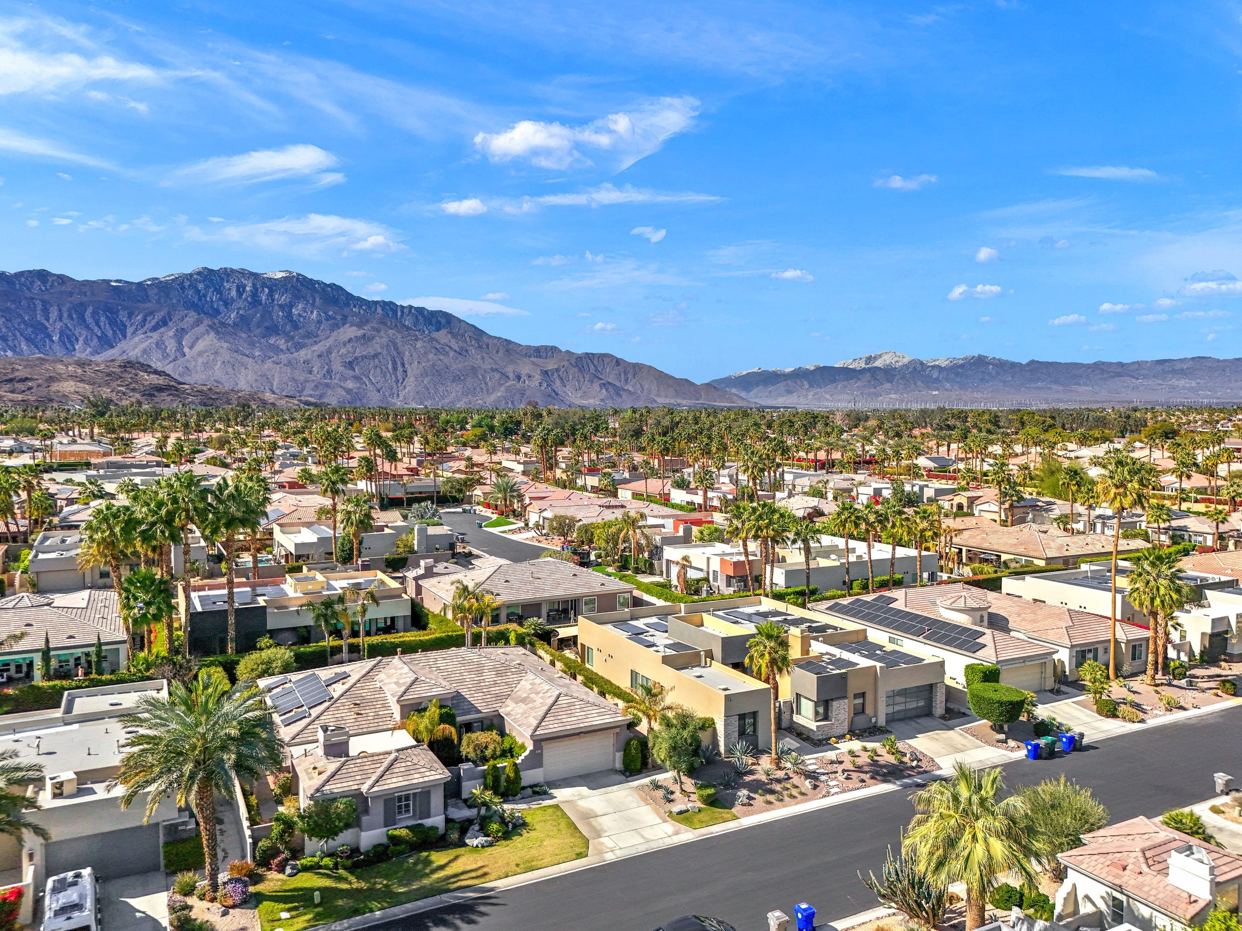 Cathedral City homes with the San Jacinto Mountains behind