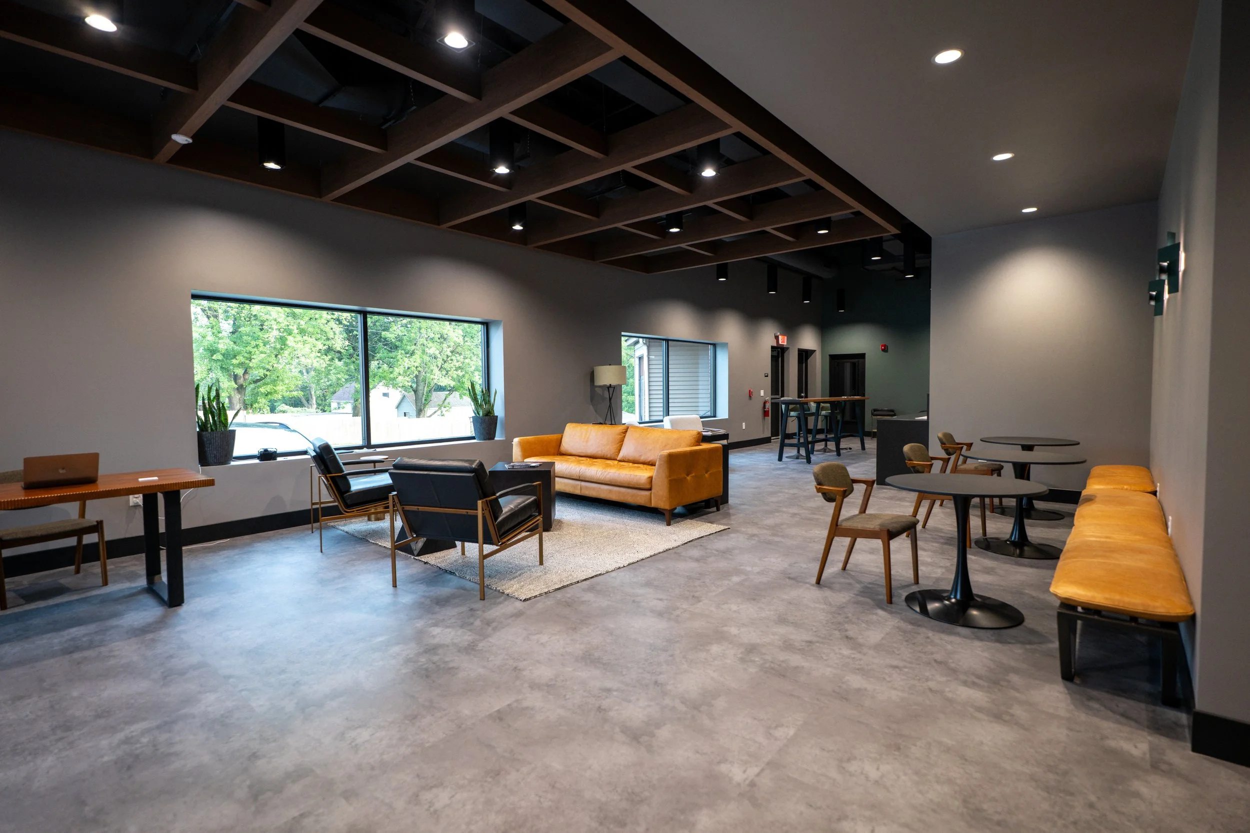 The Lounge view 4