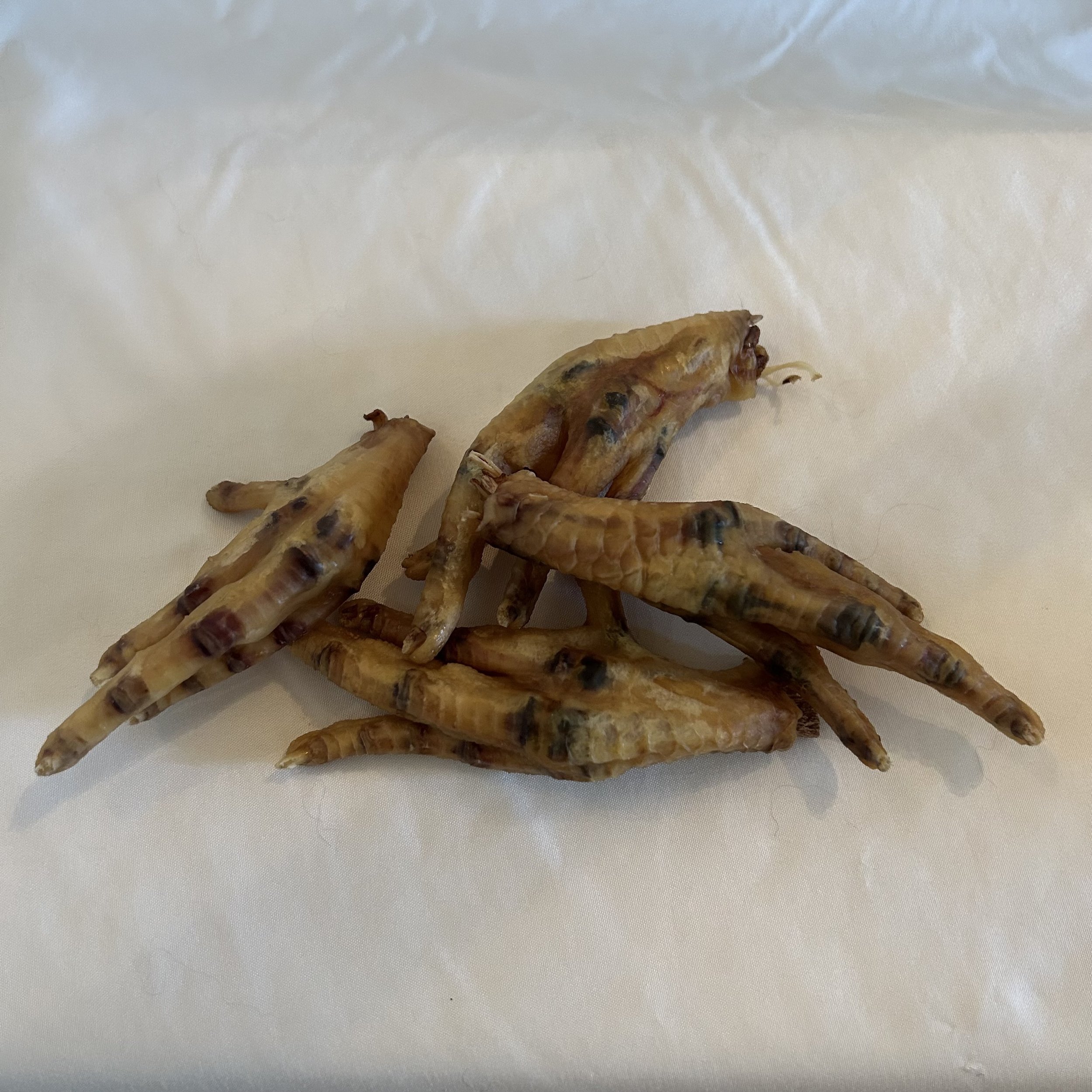 Are chicken feet good for dogs