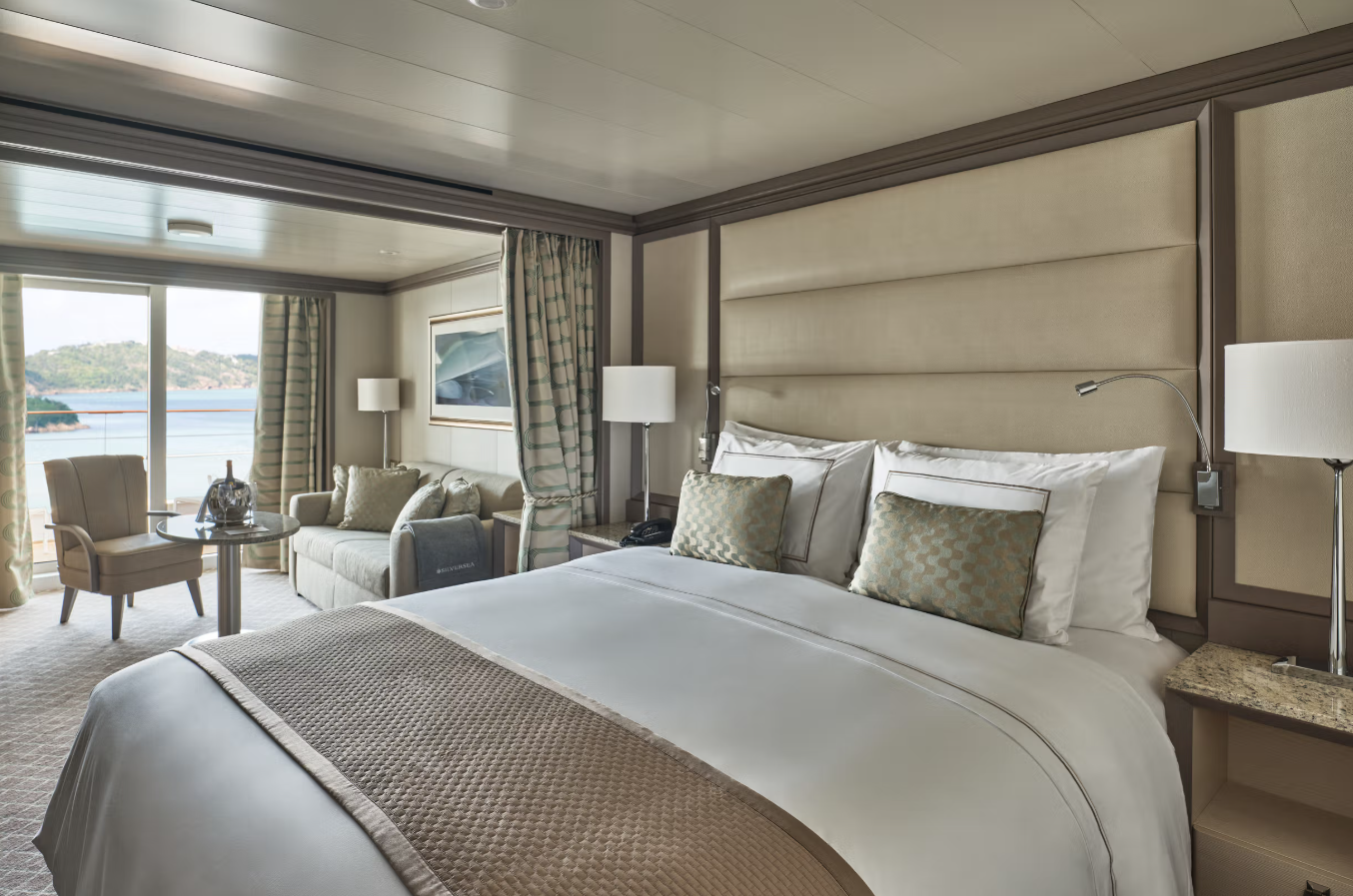 Classic Veranda Suite