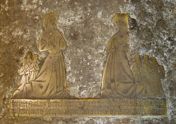 Nicholas and Elizabeth Wotton brass in Boughton Church