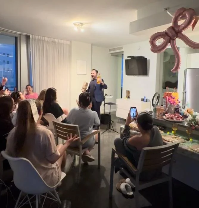 Bachelorette magician Florida bride special moment