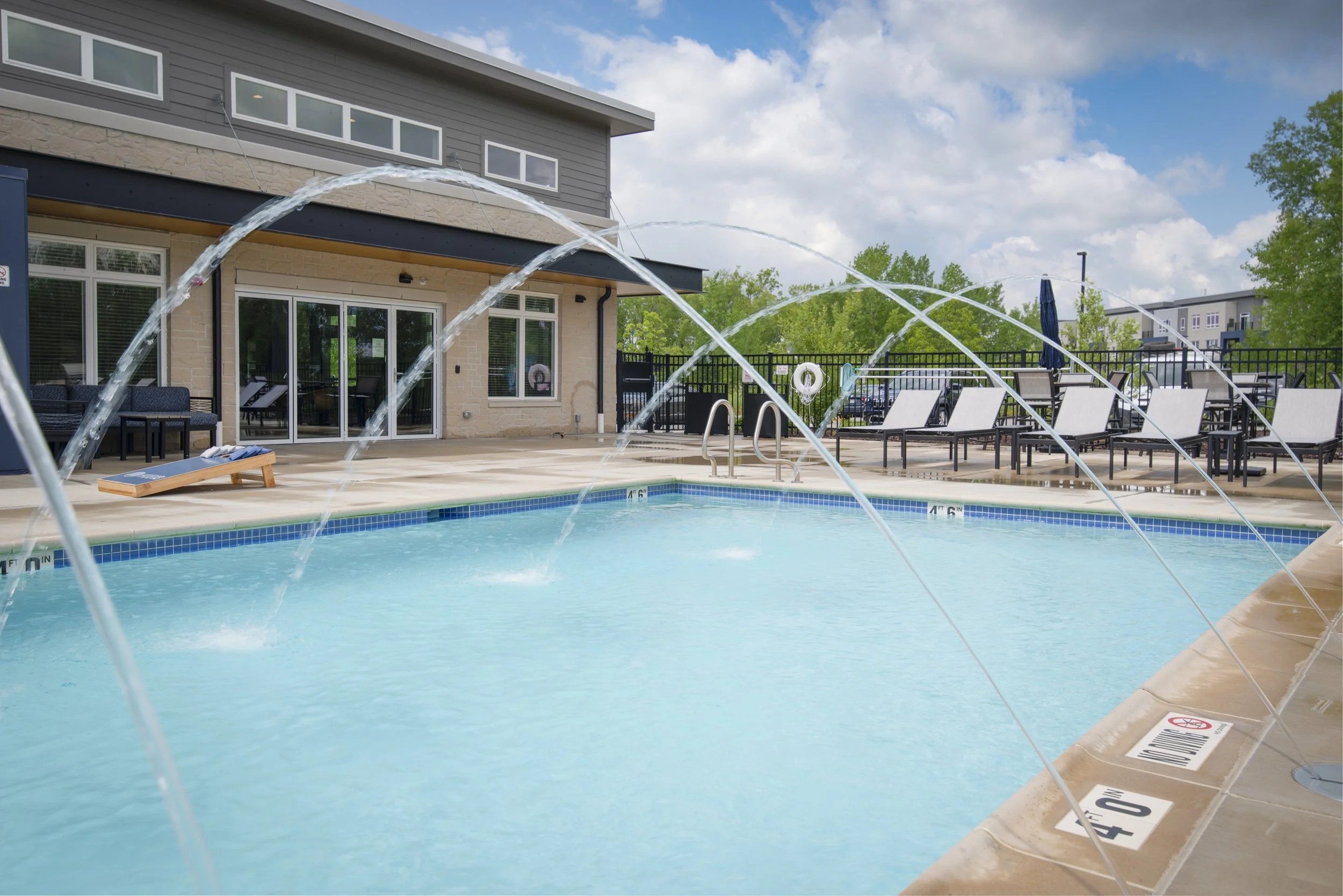 HUB13 pool