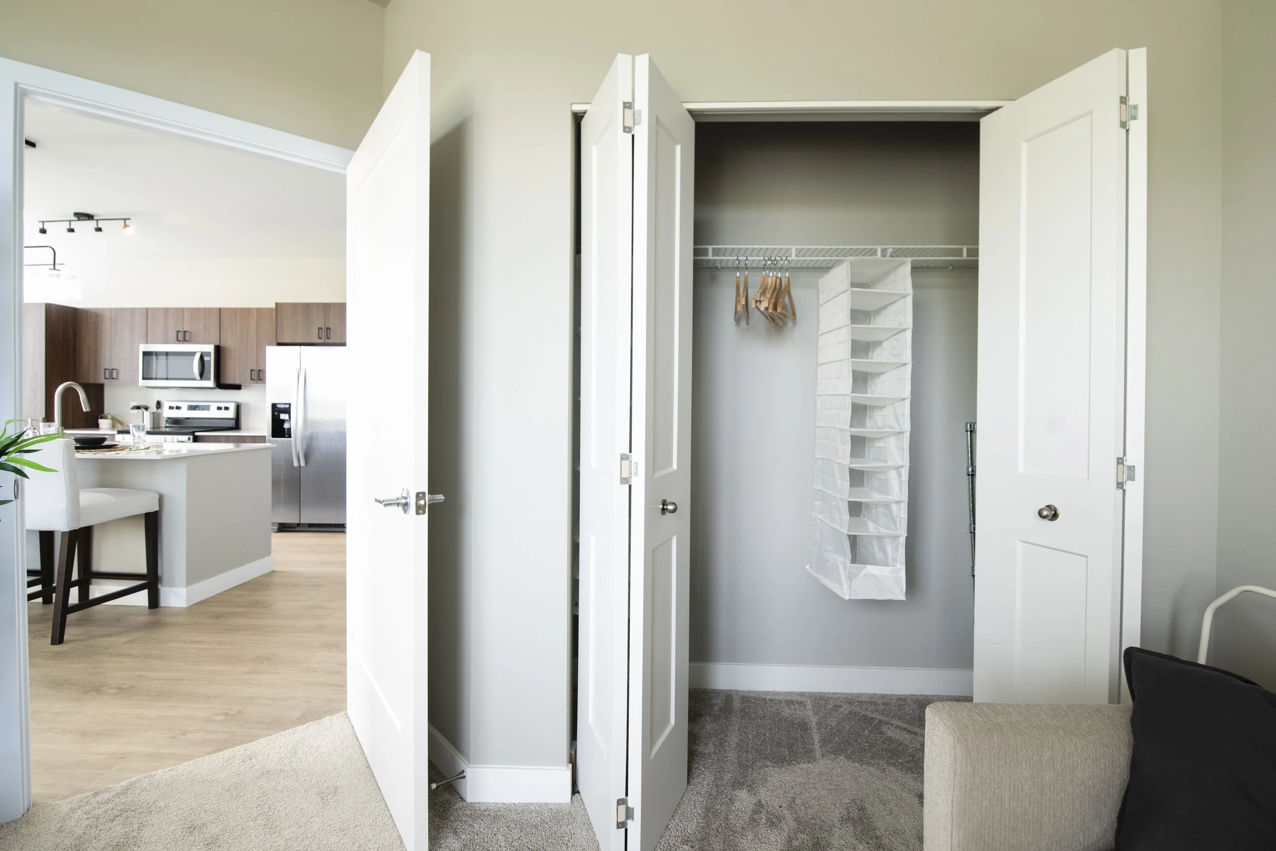 HUB13 closet