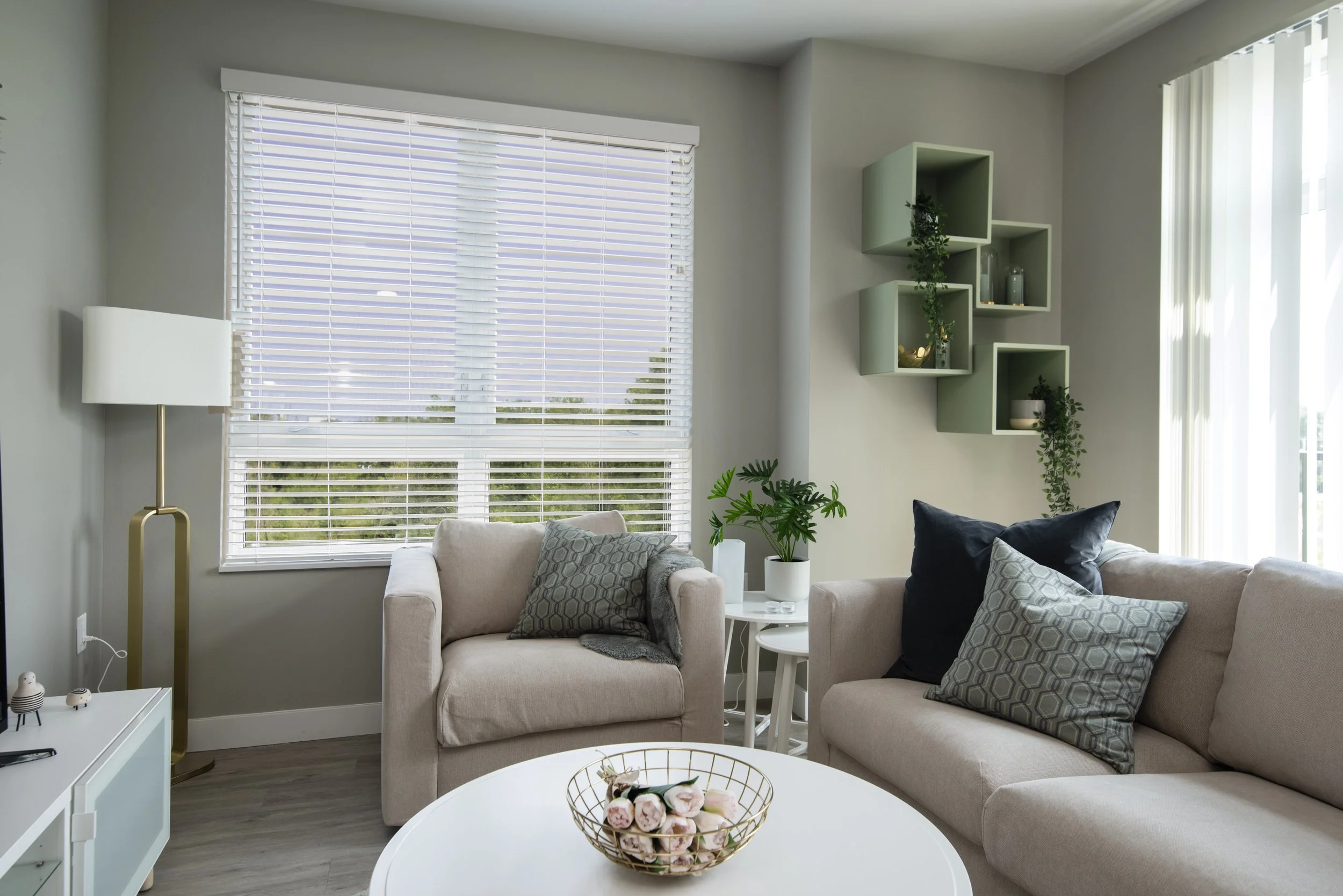 HUB13 living room
