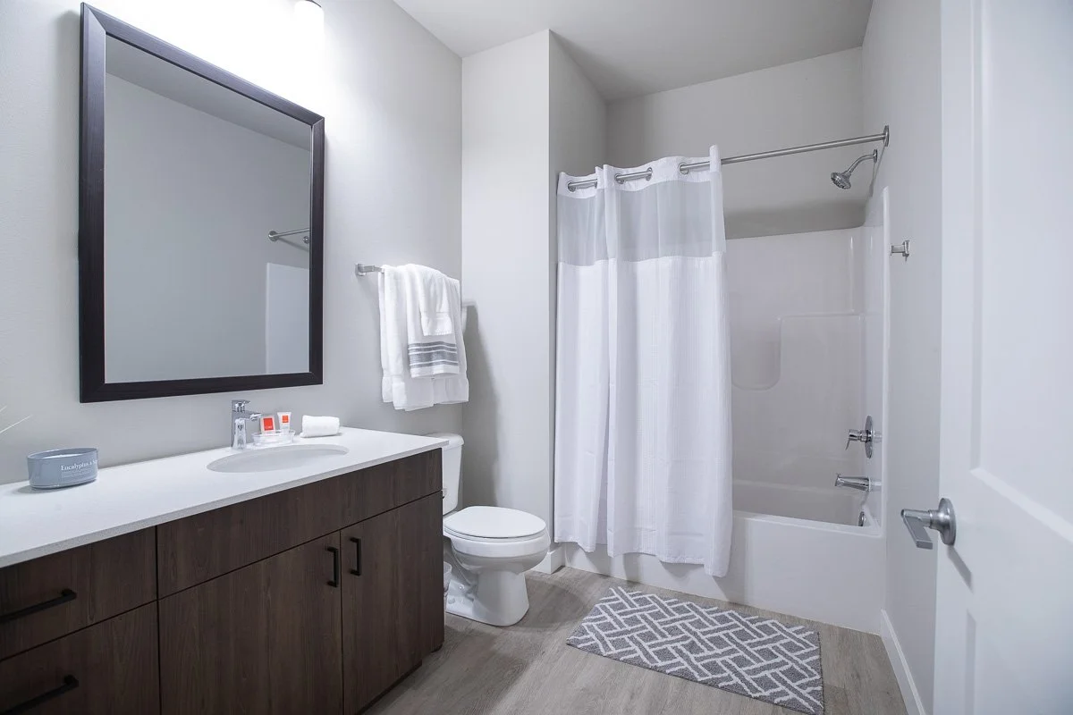 HUB13 bathroom