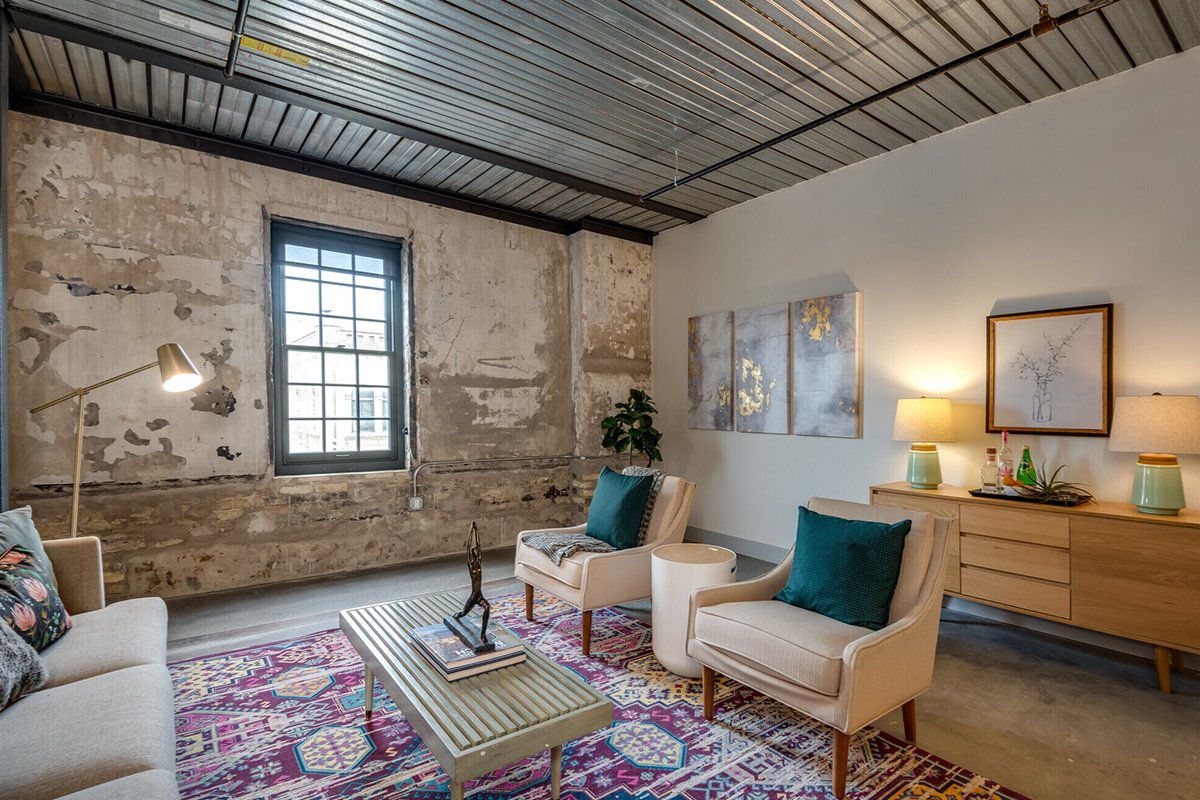 The Malt House living area