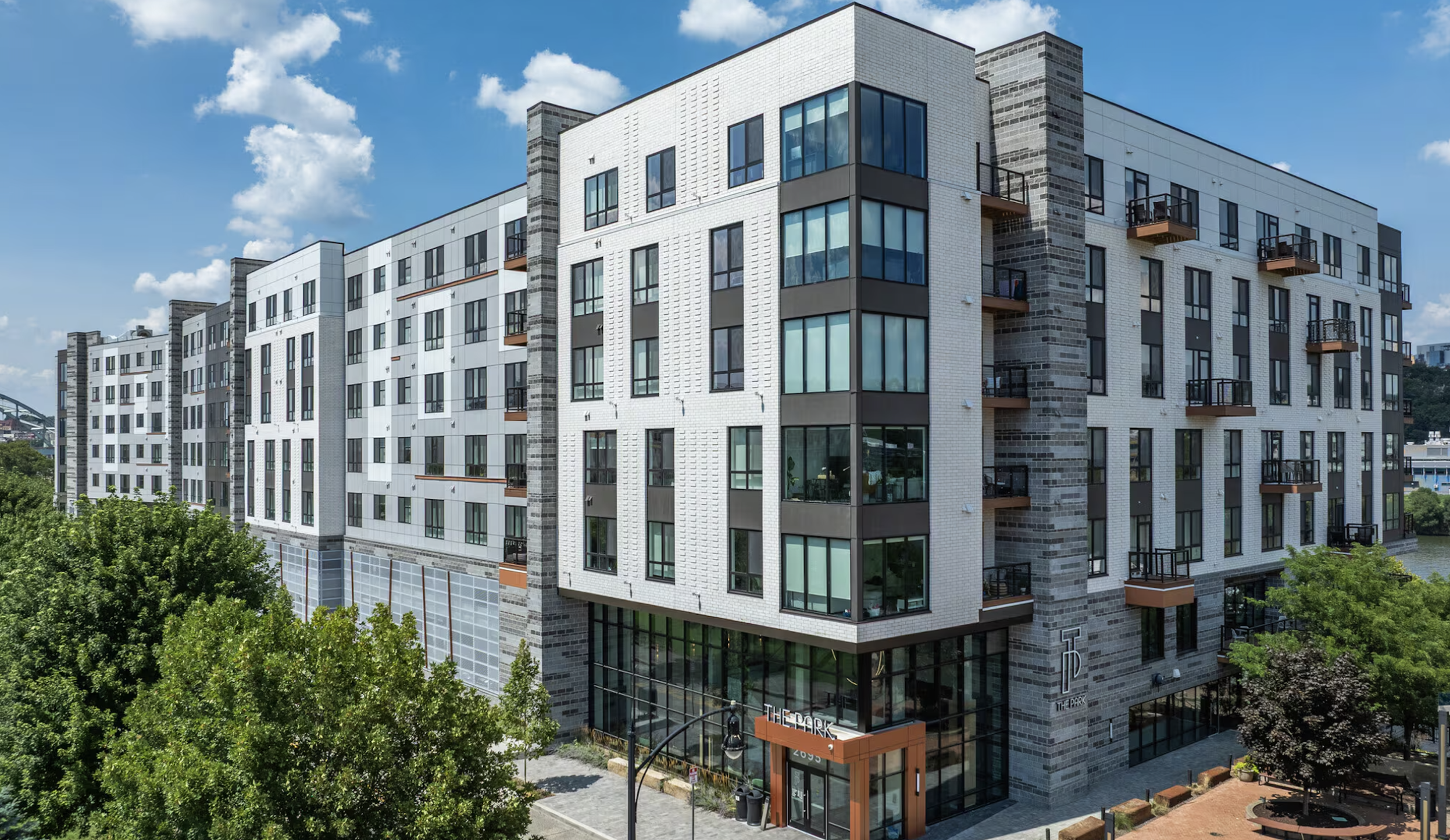 Resident dry cleaning pickup amenity for apartment and condo buildings in Pittsburgh
