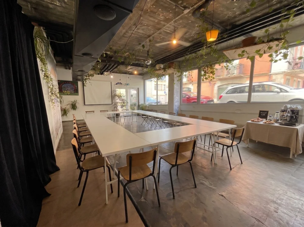 Virginia Meeting Room, 70 m², U-shaped tables for rent in Geneva