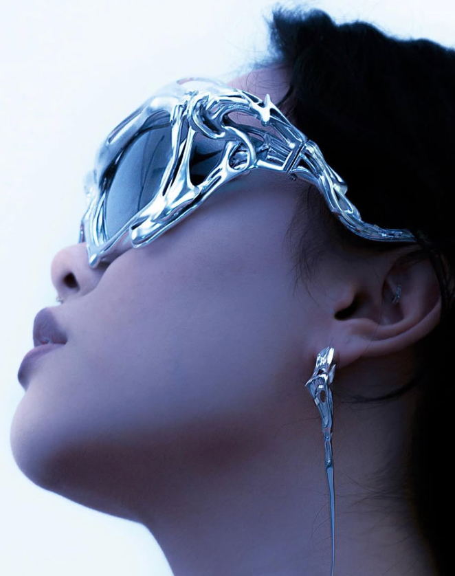 Sculptural eyewear