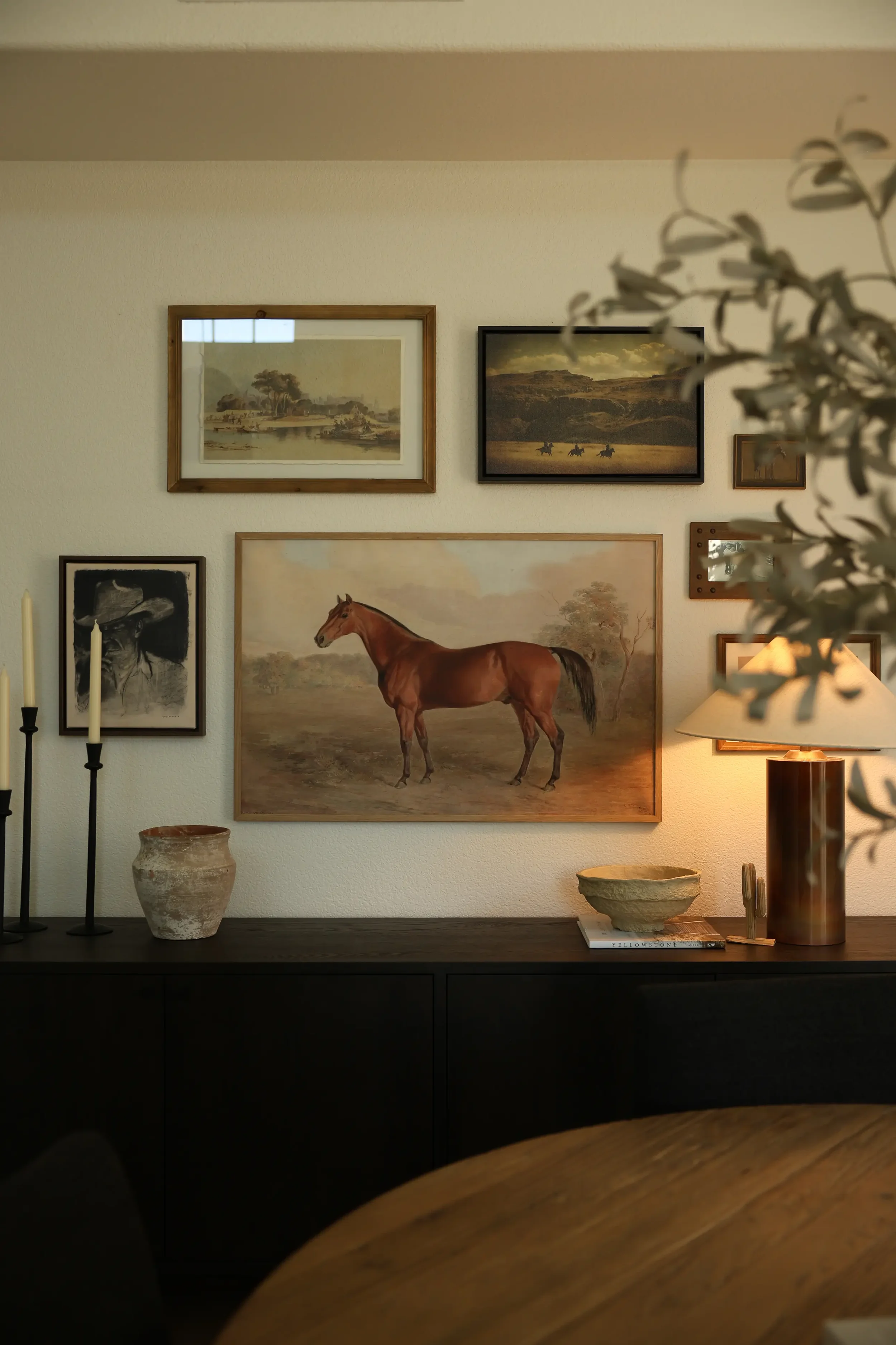 BOM Photography interior