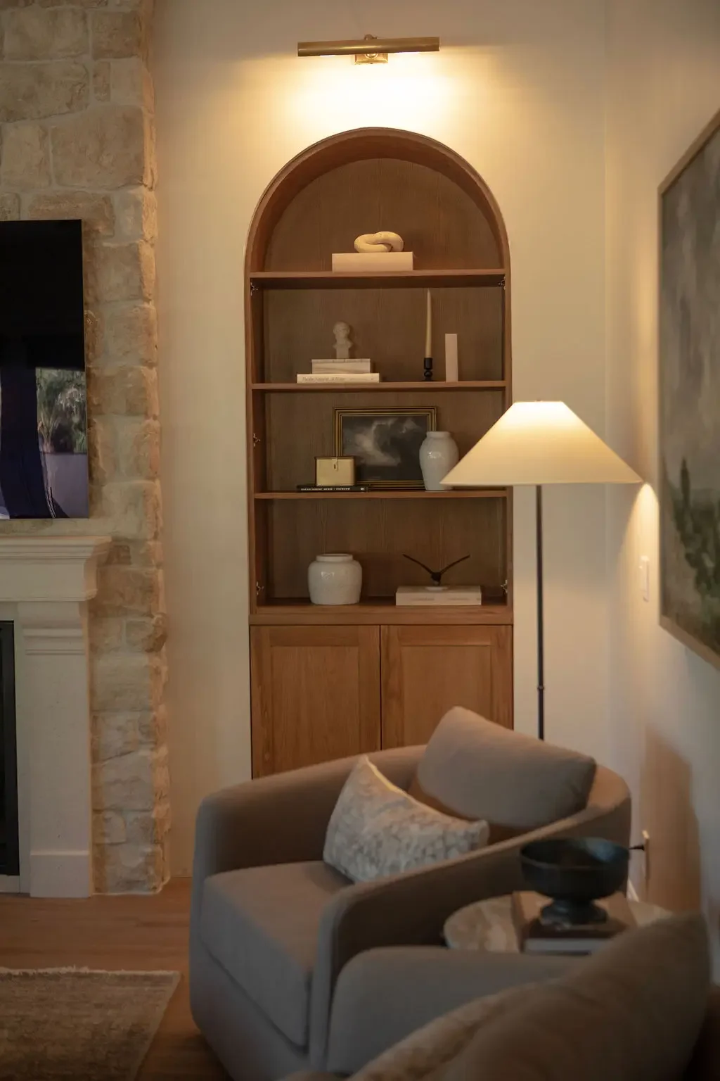 Featured Sentenac House interior