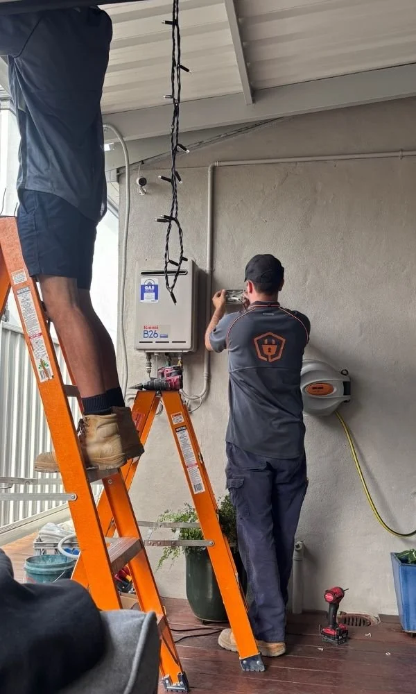 BESS electrician completing regional electrical works