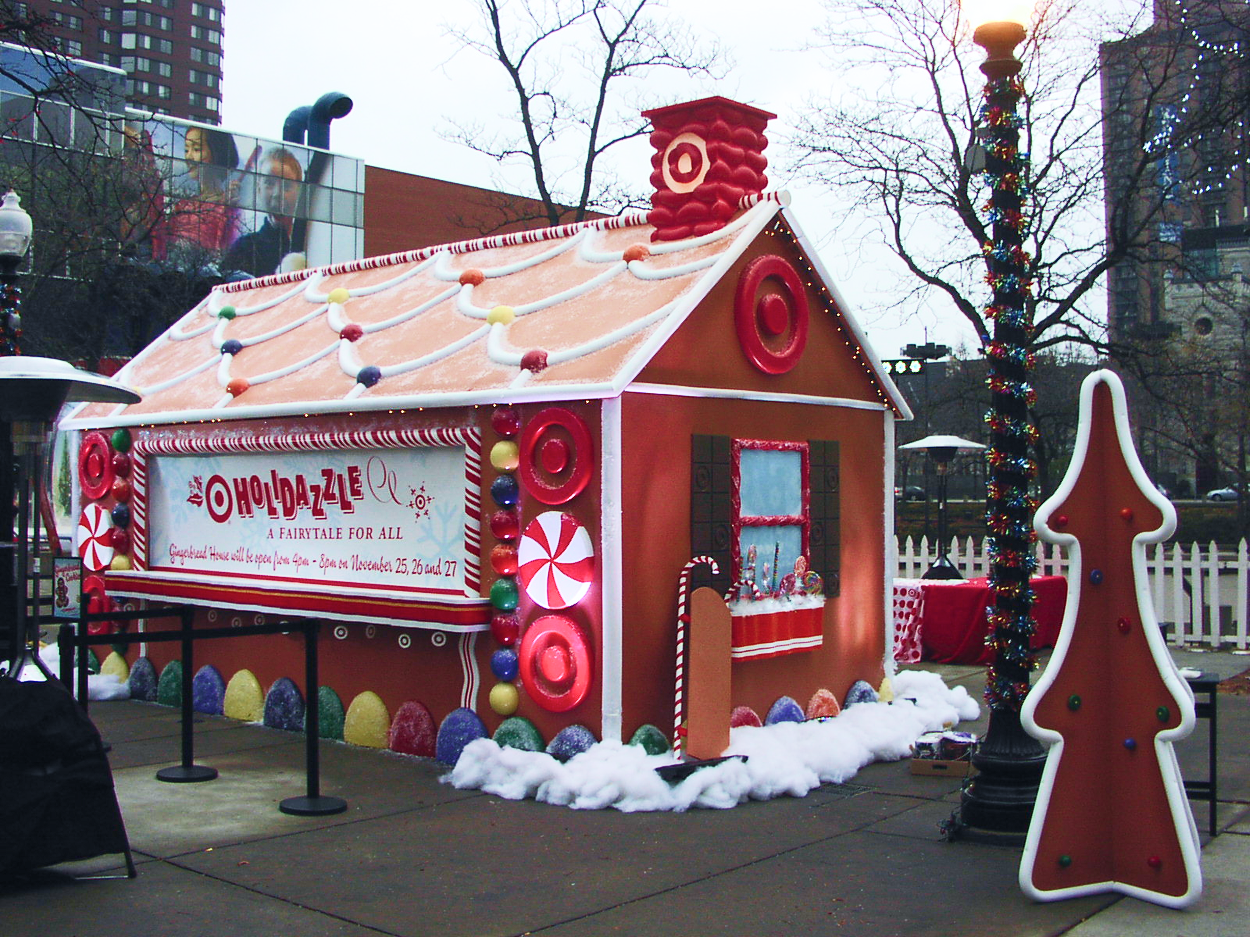 Target Holidazzle Gingerbread House