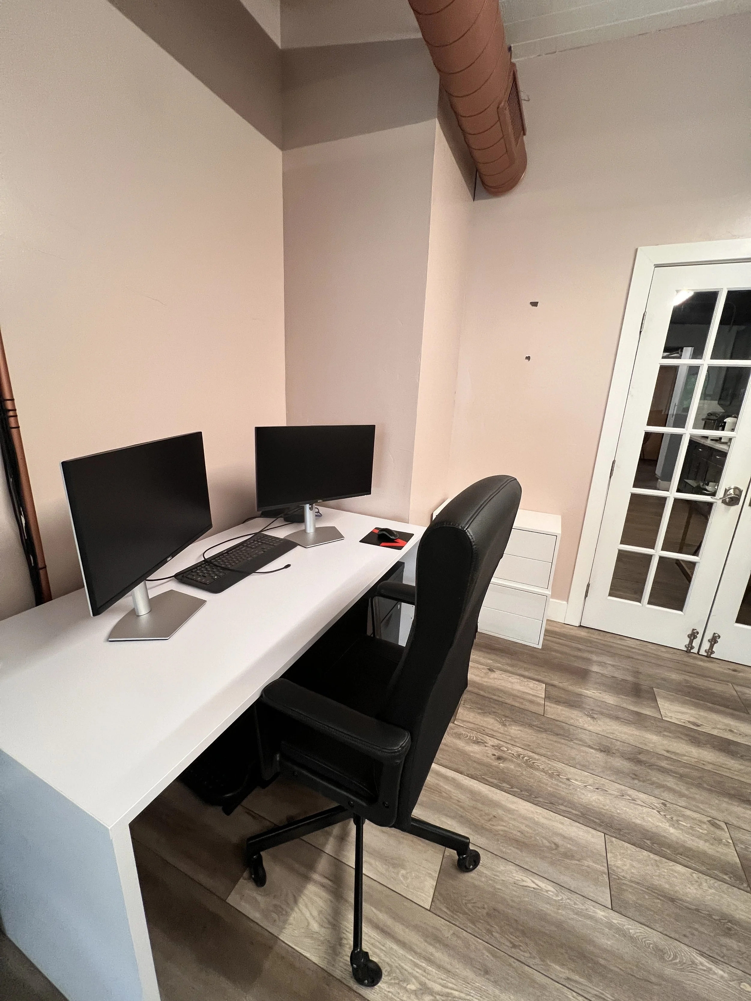 Desk F