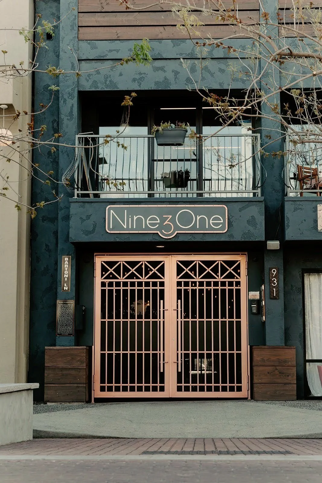 Professional business address at Nine3One in downtown Modesto
