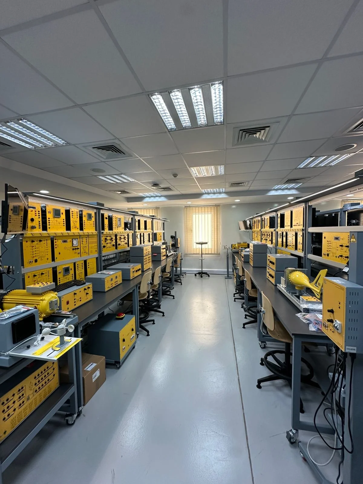 De Lorenzo laboratorij opremljen za praktičnu tehničku nastavu