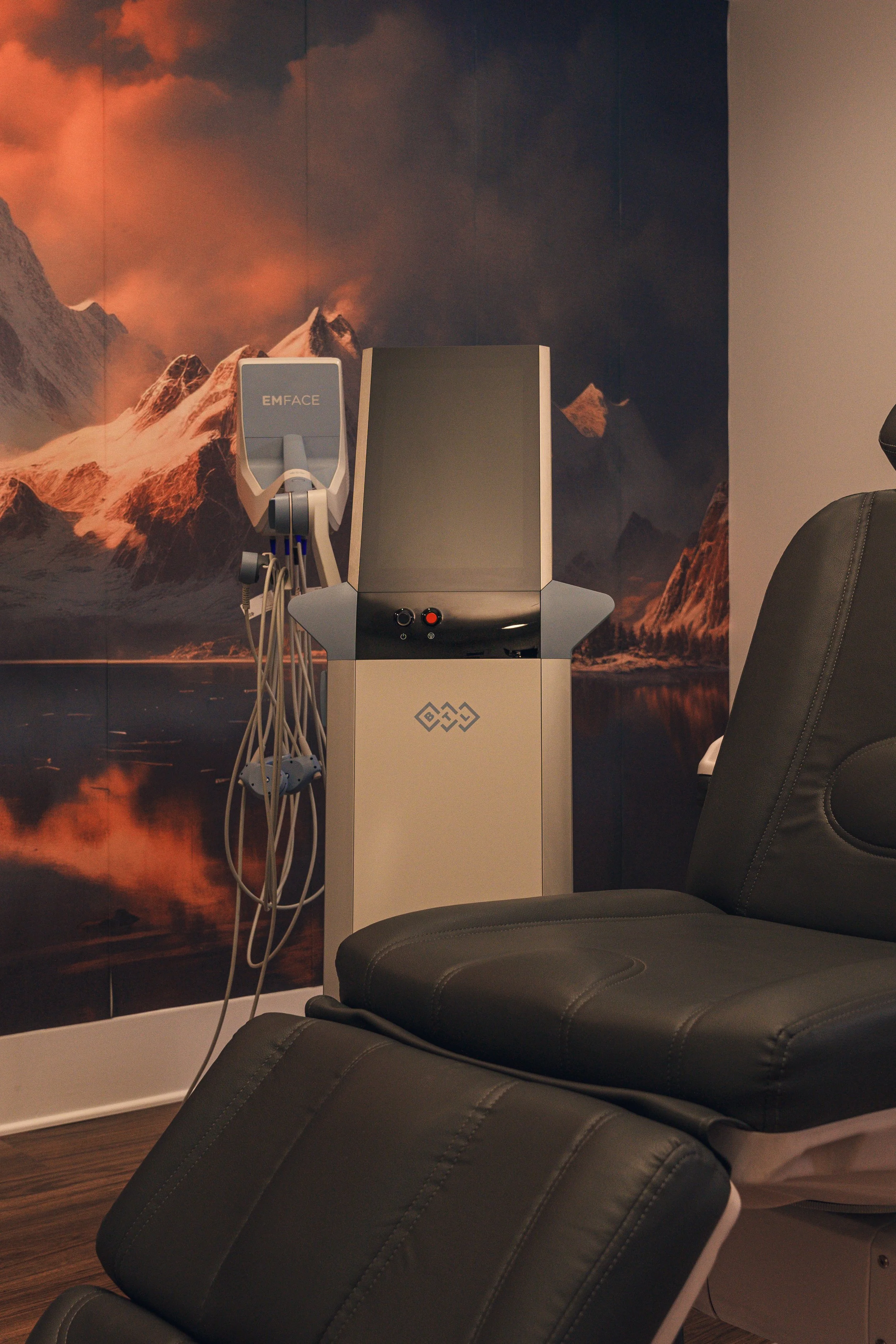 Advanced Aesthetic Medical Technology
