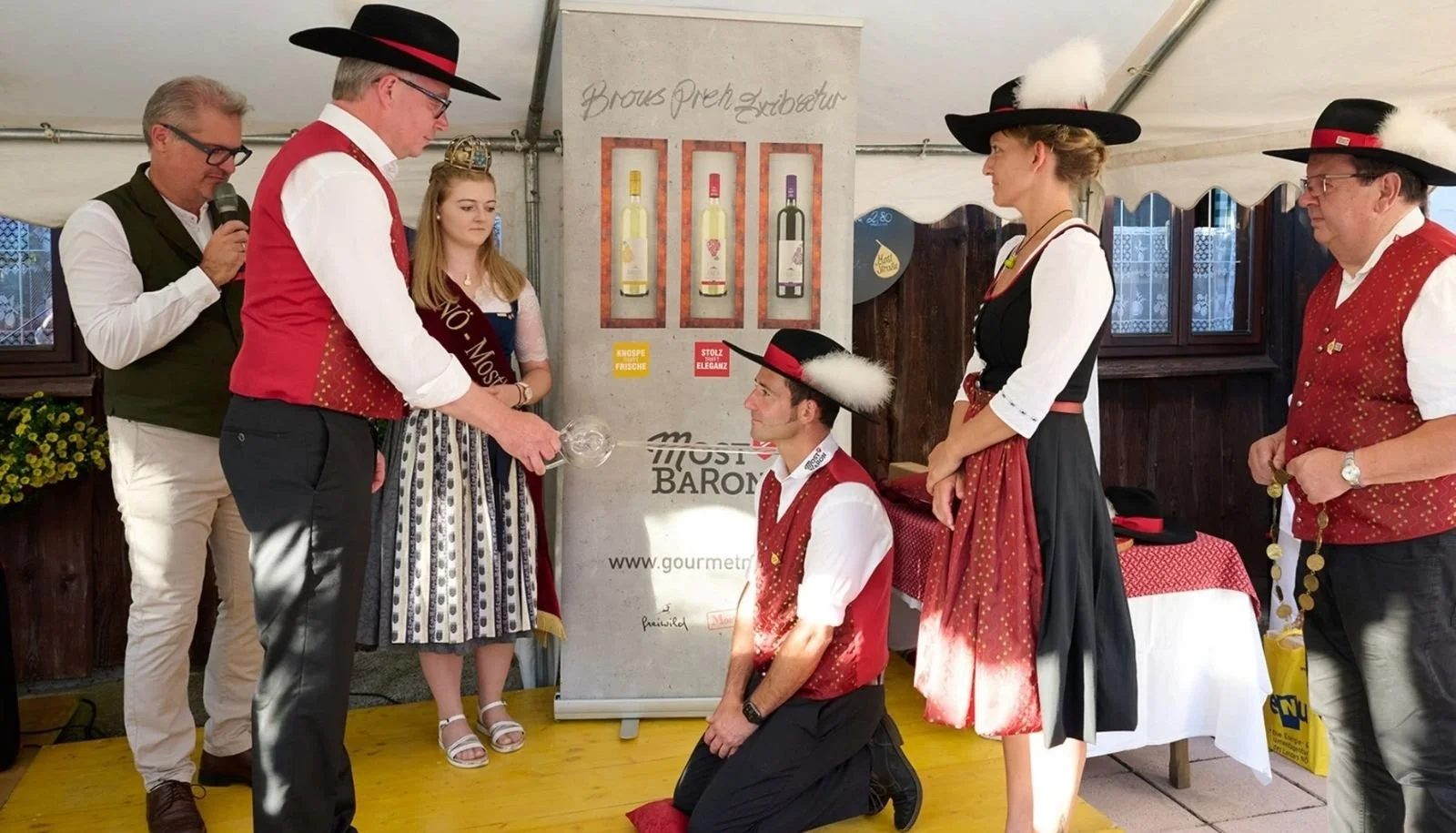 Wallfahrt der Mostbarone und Angelobung des Präsidenten.