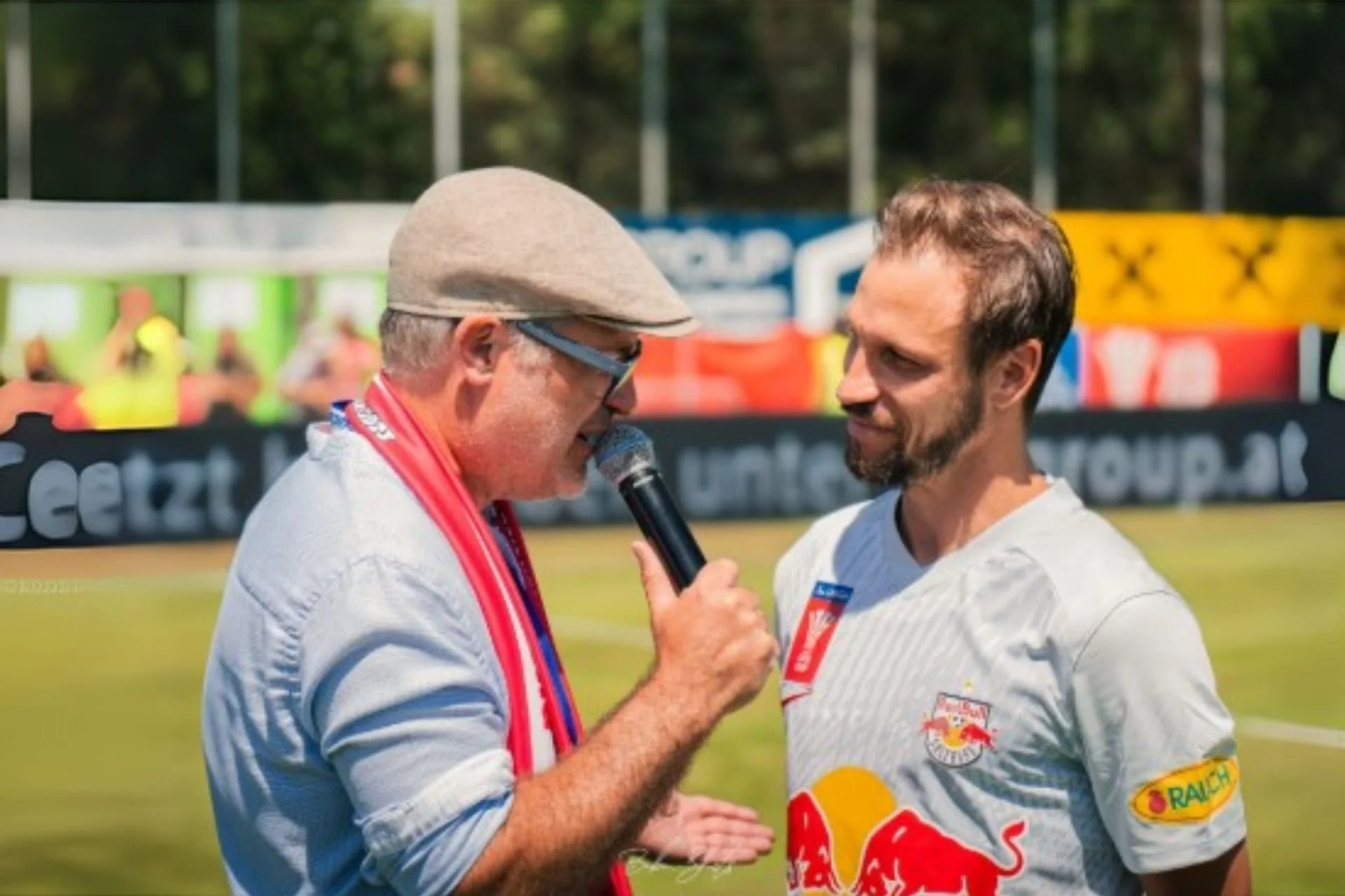 Sport-Speaker: Live-Interview im Stadion mit Red-Bull-Salzburg-Legende Andreas Ulmer nach einem ÖFB-Cup-Spiel