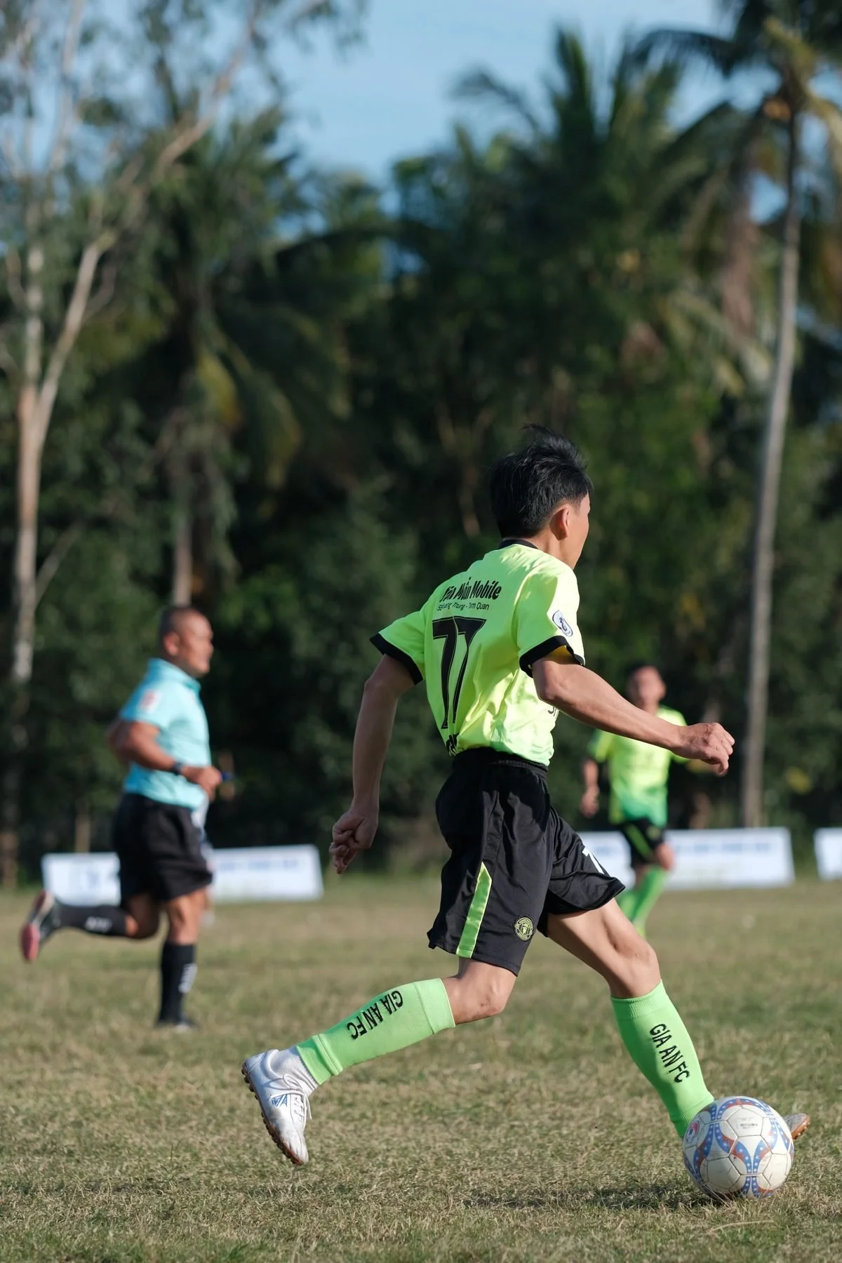 Soccer athlete on the ball