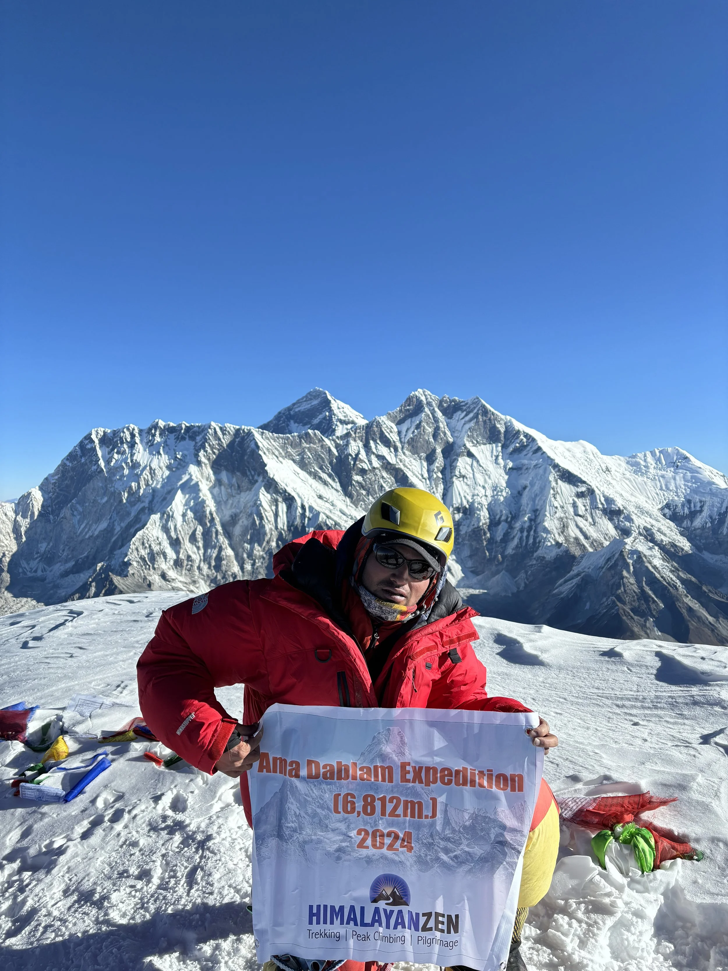 Ama Dablam 2