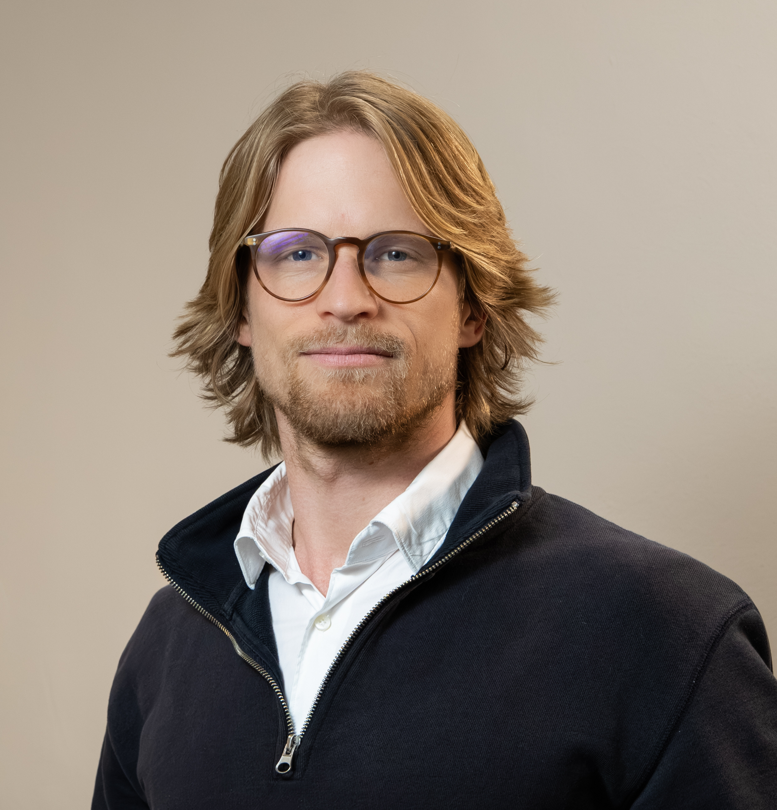 Portrait of Sam van Embden