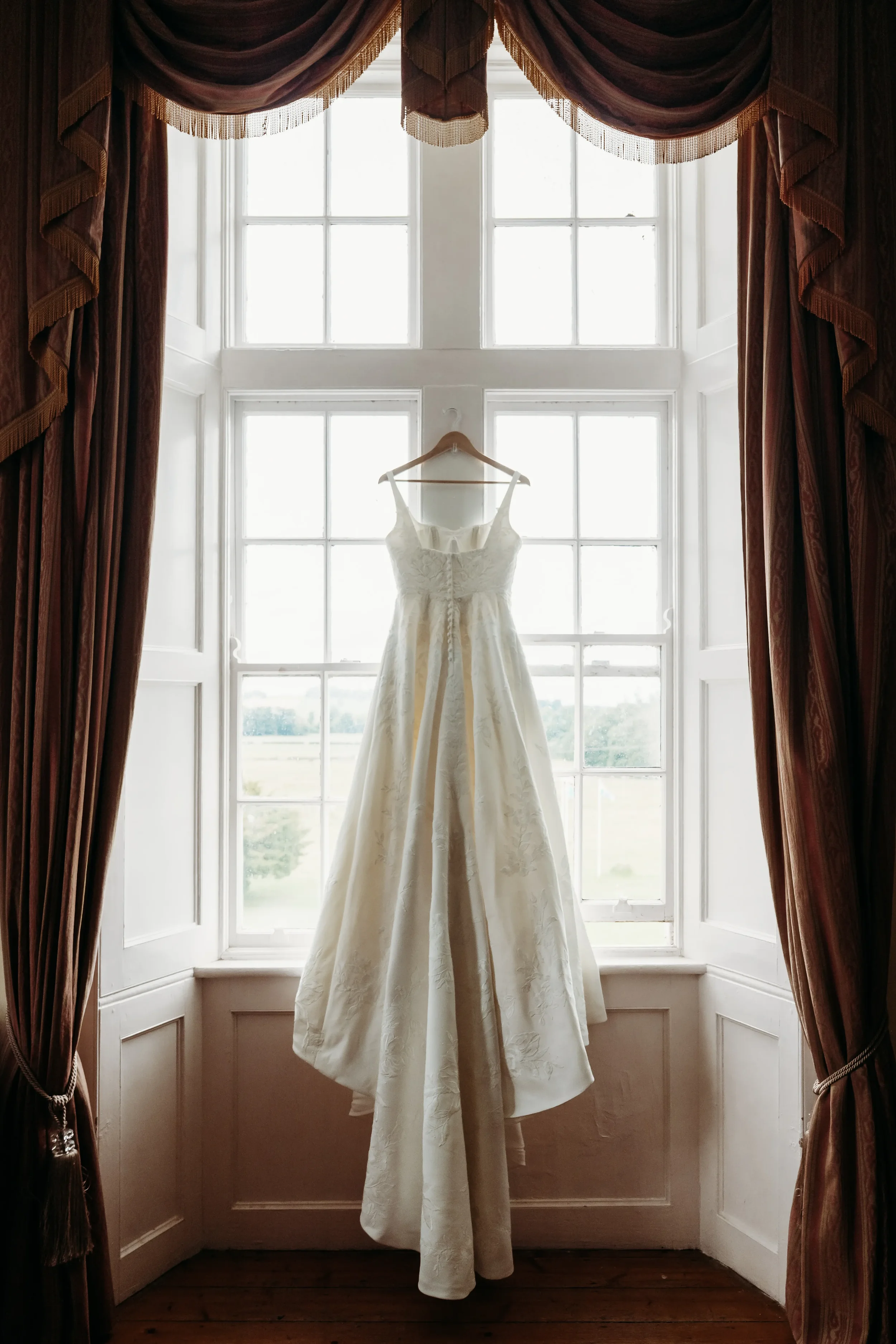 Krystial and Kurtis wedding day at Kinnitty Castle