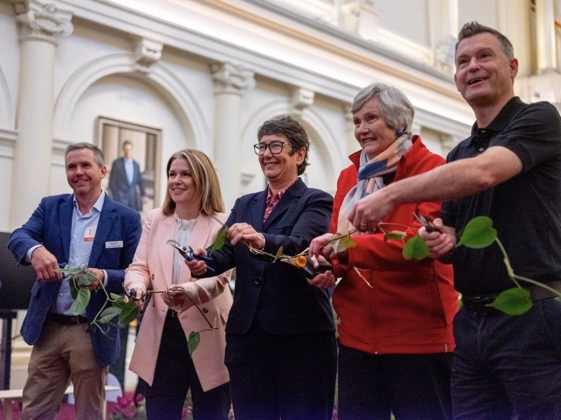 Opening vine-cutting ceremony at the Parliament Horticultural Showcase