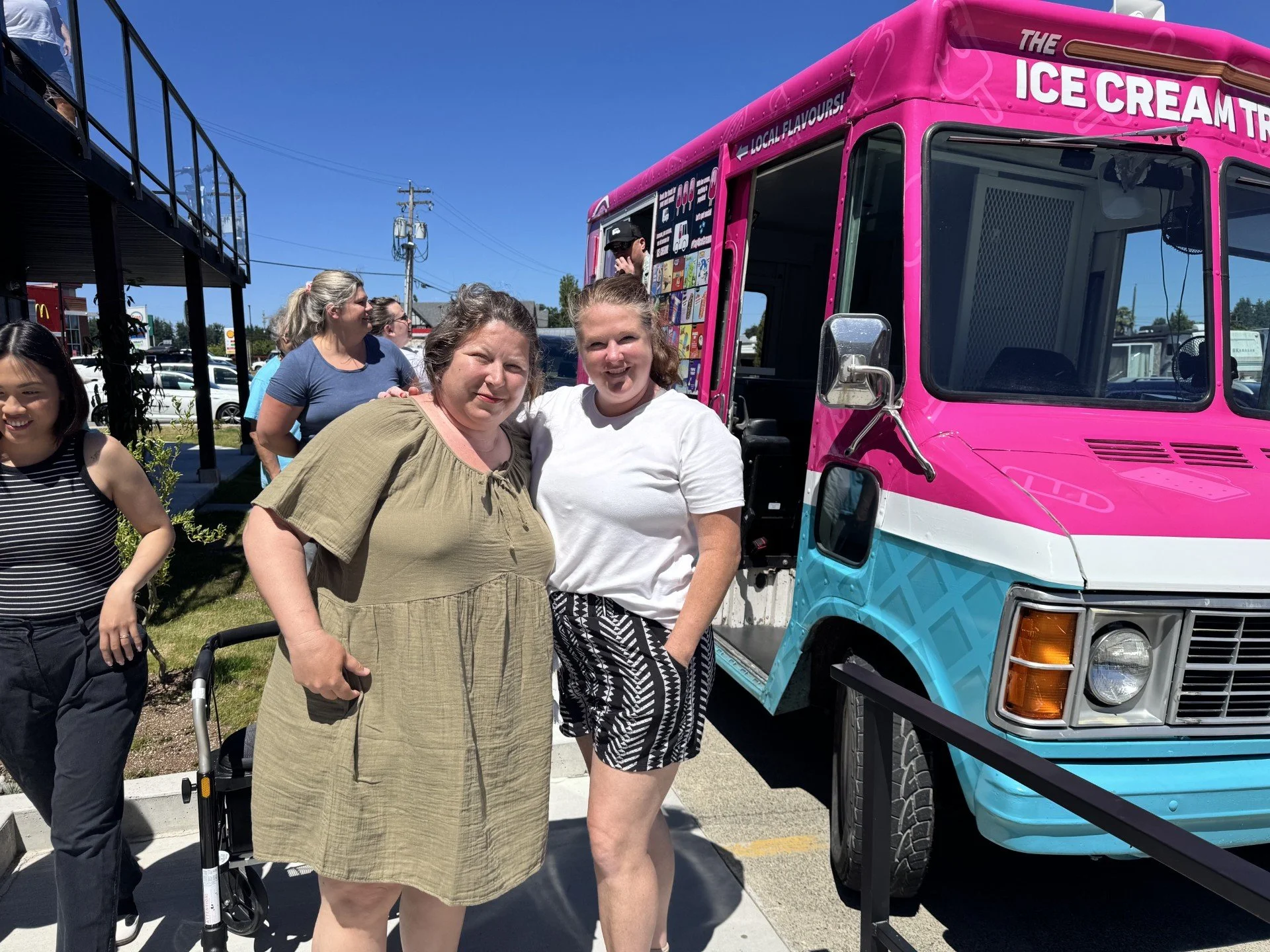 A coach and resident on a community outing at CONNECT Saanich Peninsula