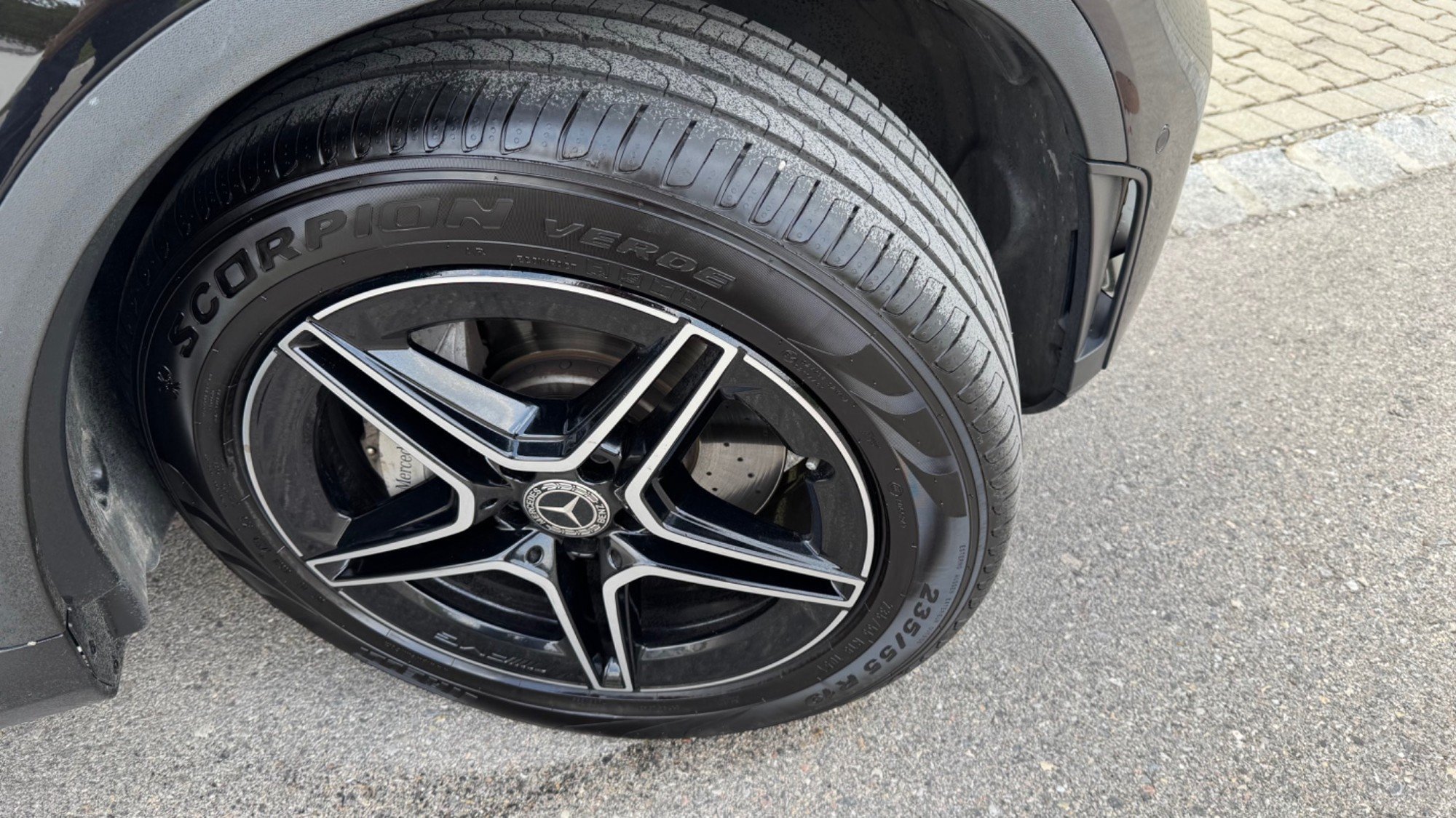 Mercedes-Benz GLC 220 d AMG Line 4MATIC – Foto 18