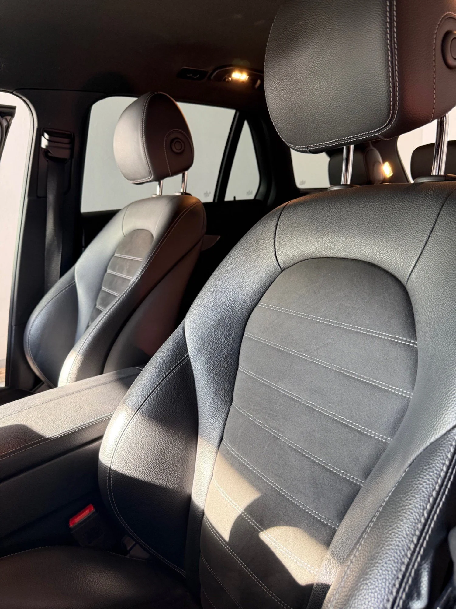 Mercedes-Benz GLC 220 d AMG Line 4MATIC – Foto 10