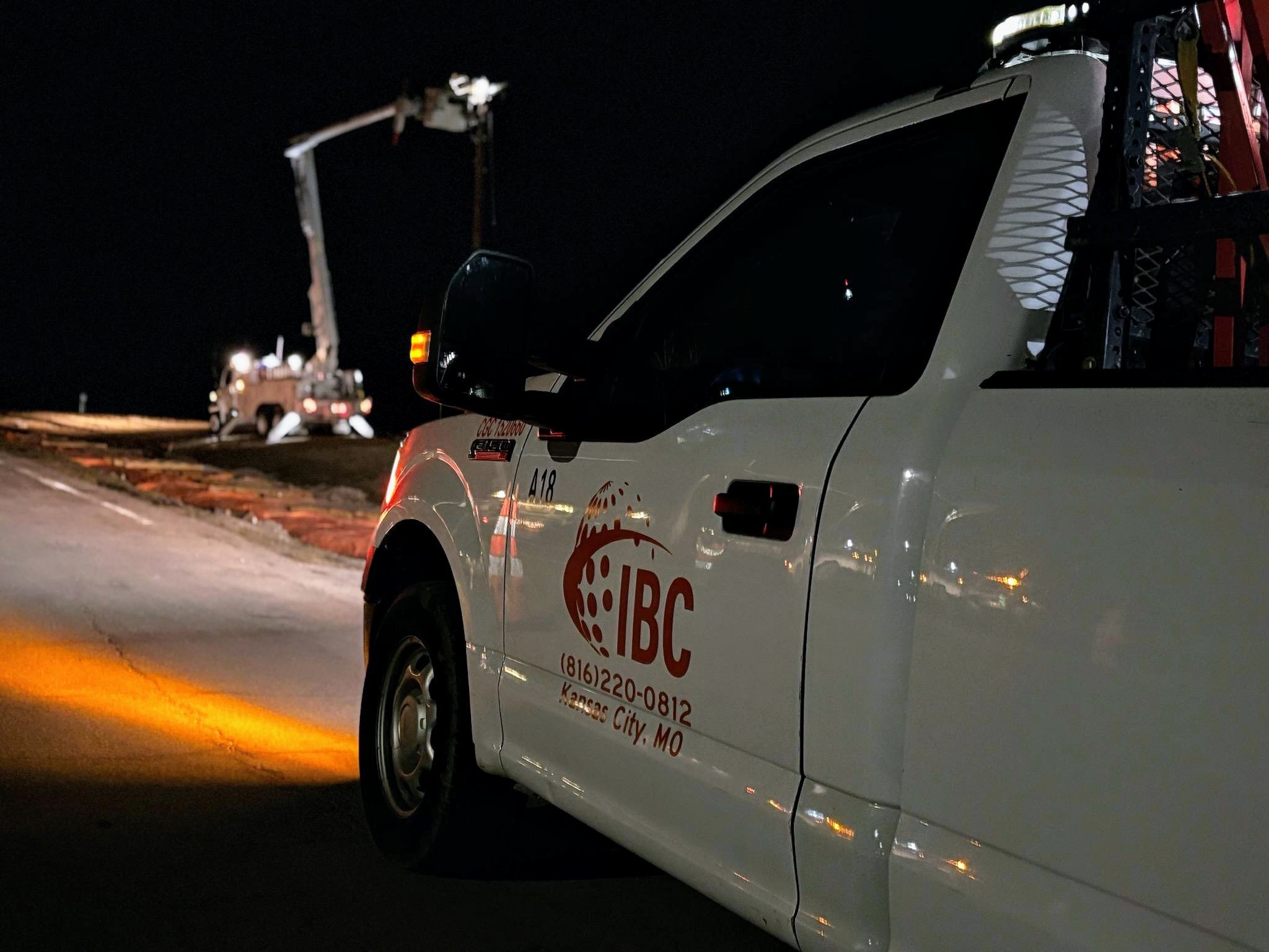 24/7 Emergency Services Photo
