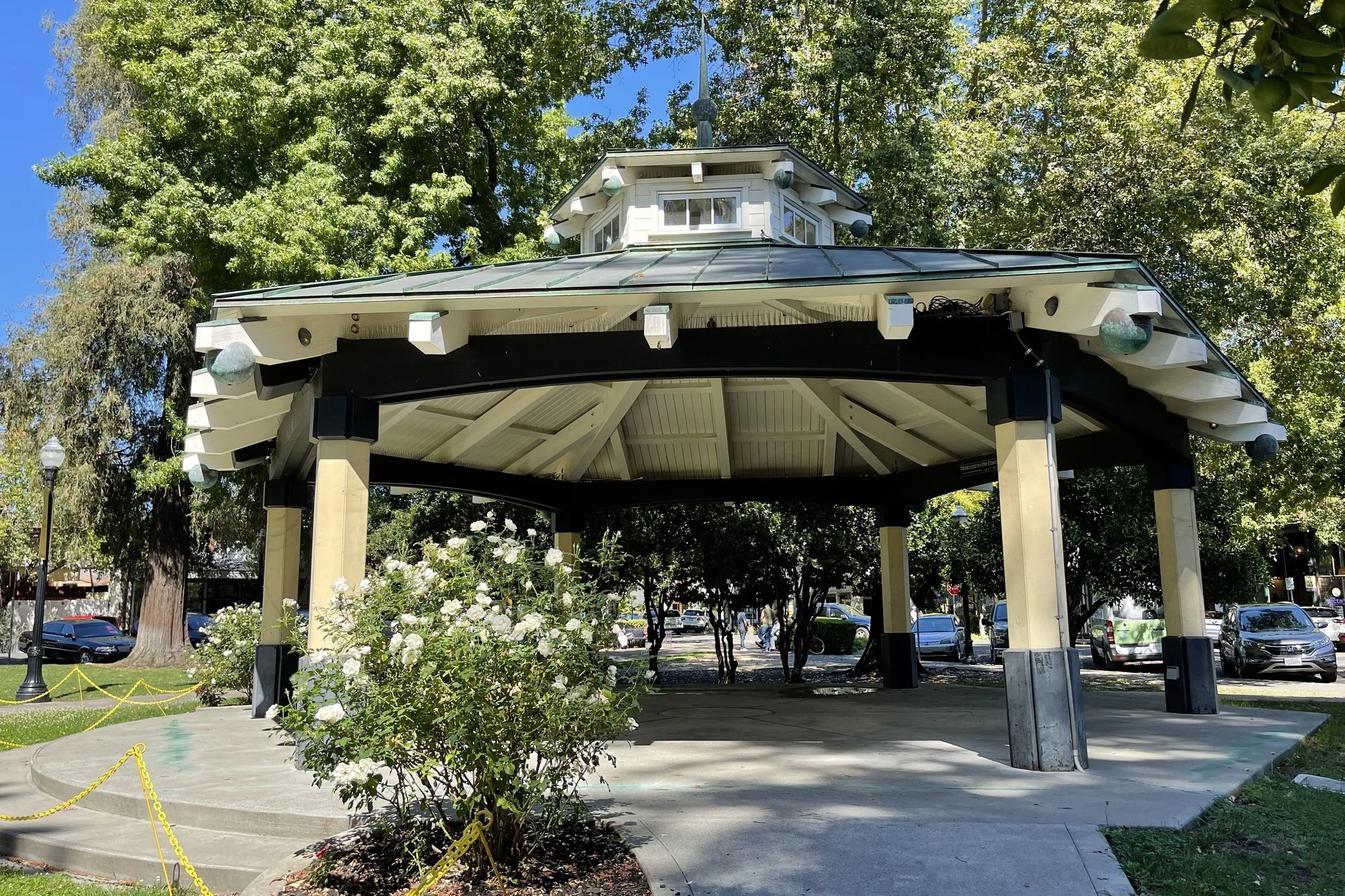 Gazebo on Healdsburg Plaza surrounded by trees
