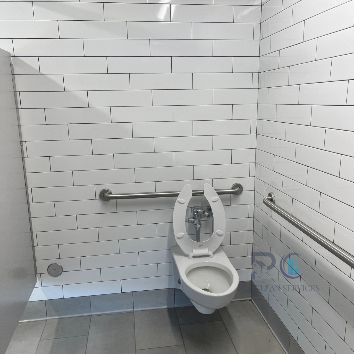 Cleaning service photo 2