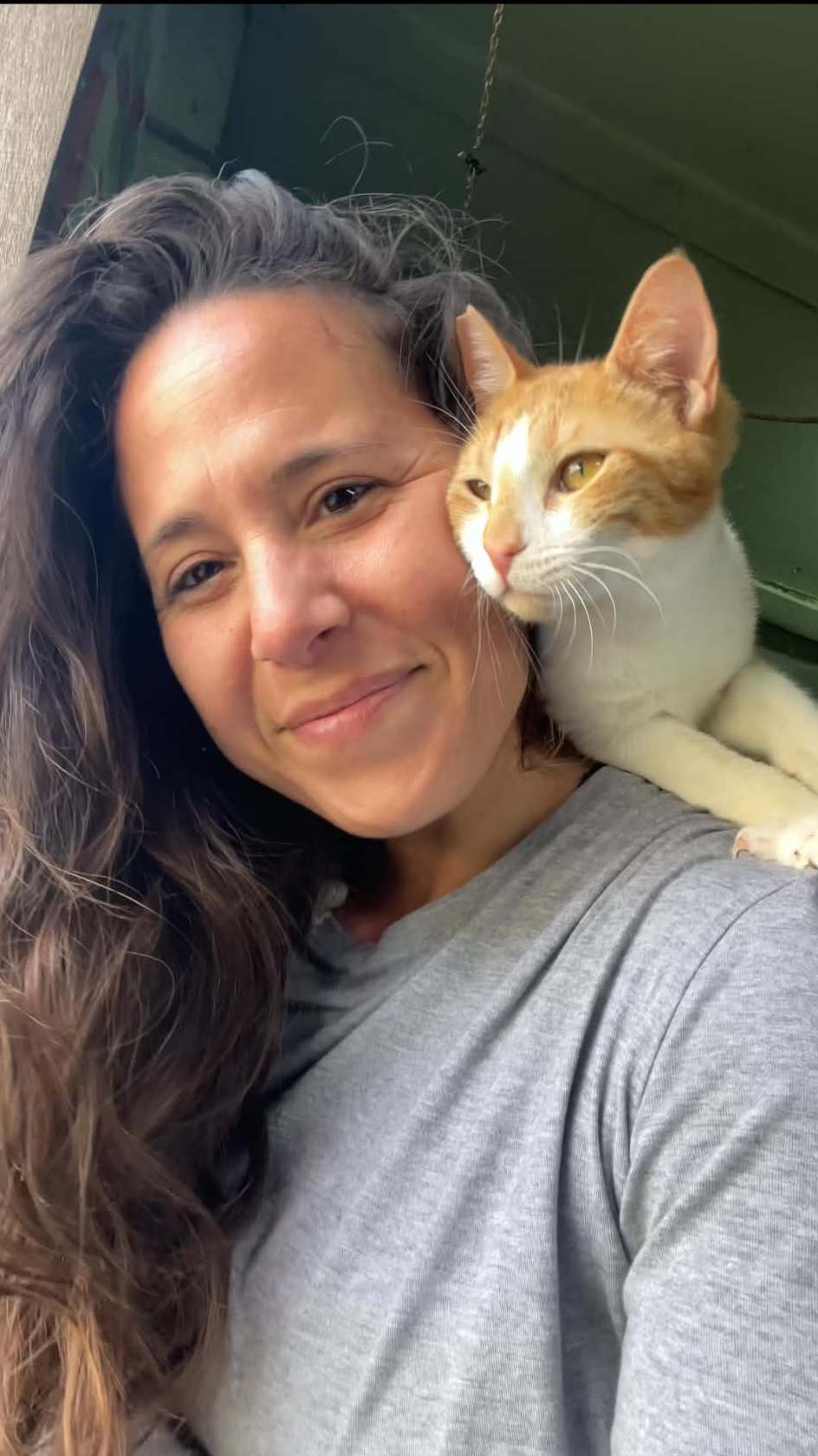 Chrisa at the Kittygarten