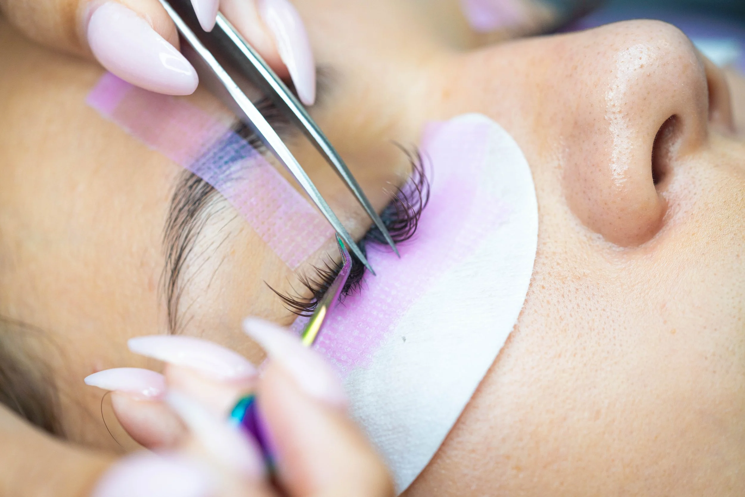 LivBay Lash handmade lash extensions