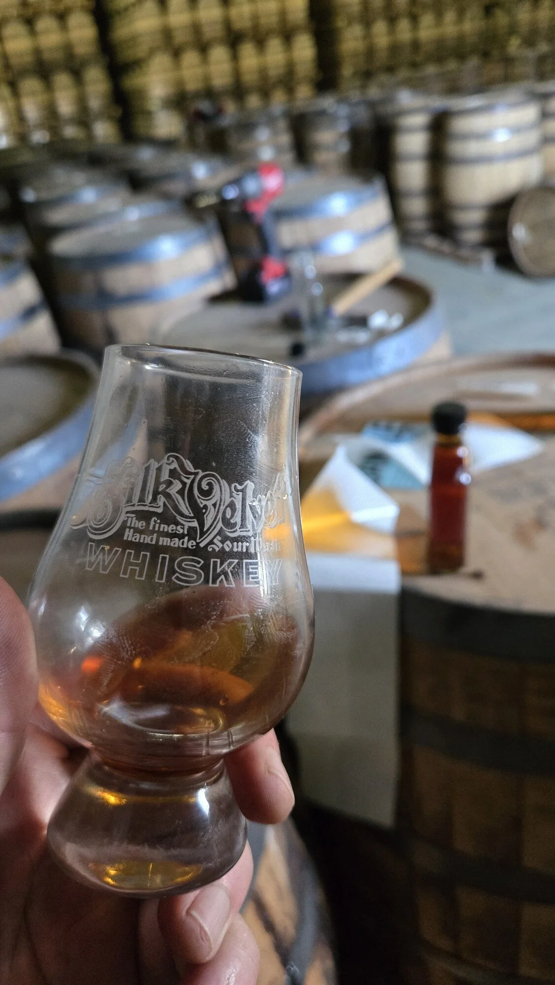 Silk Velvet glencairn glass with a barrel pick sample
