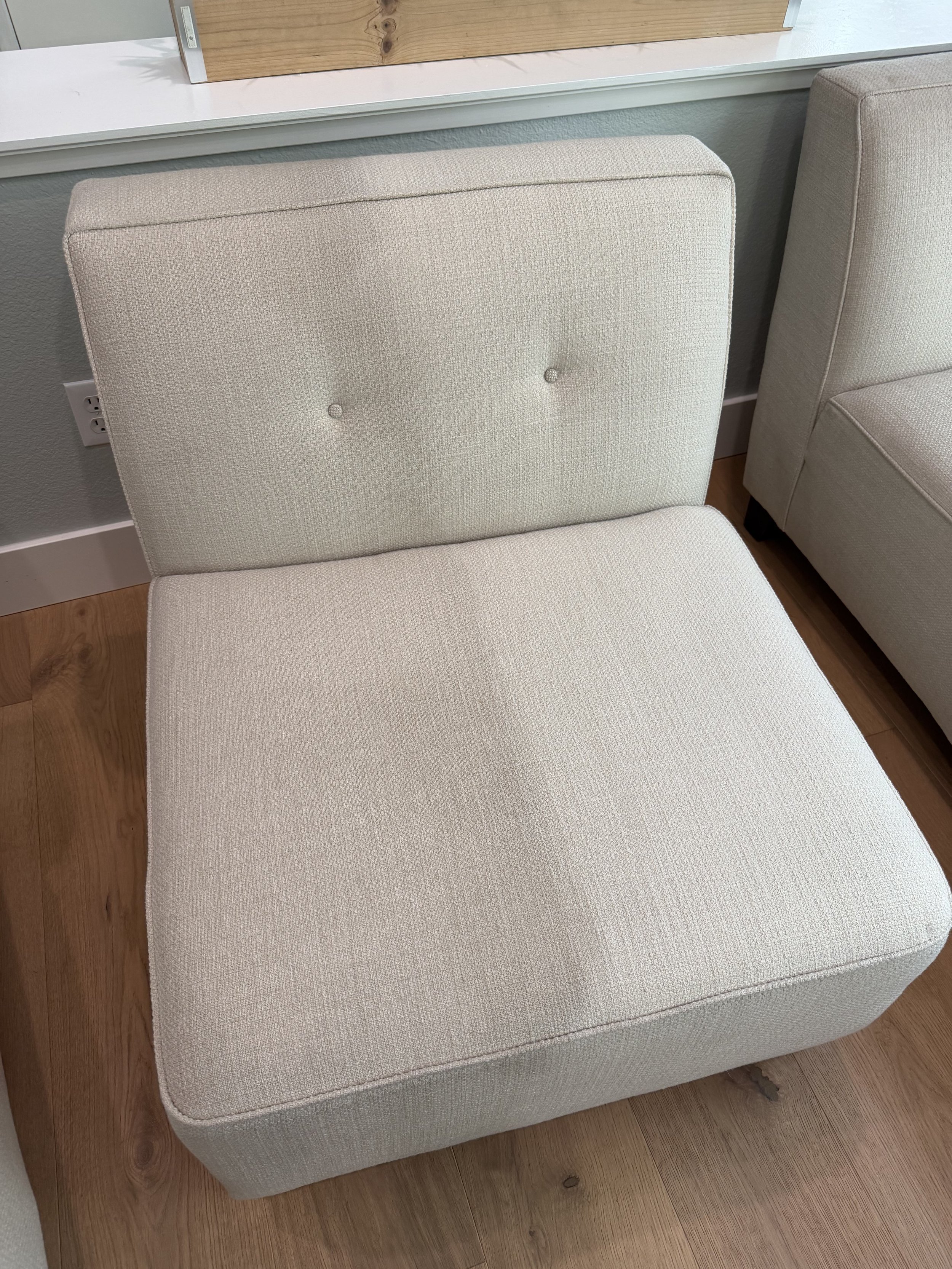 Professional couch, sofa and carpet steam cleaning in South San Francisco, CA