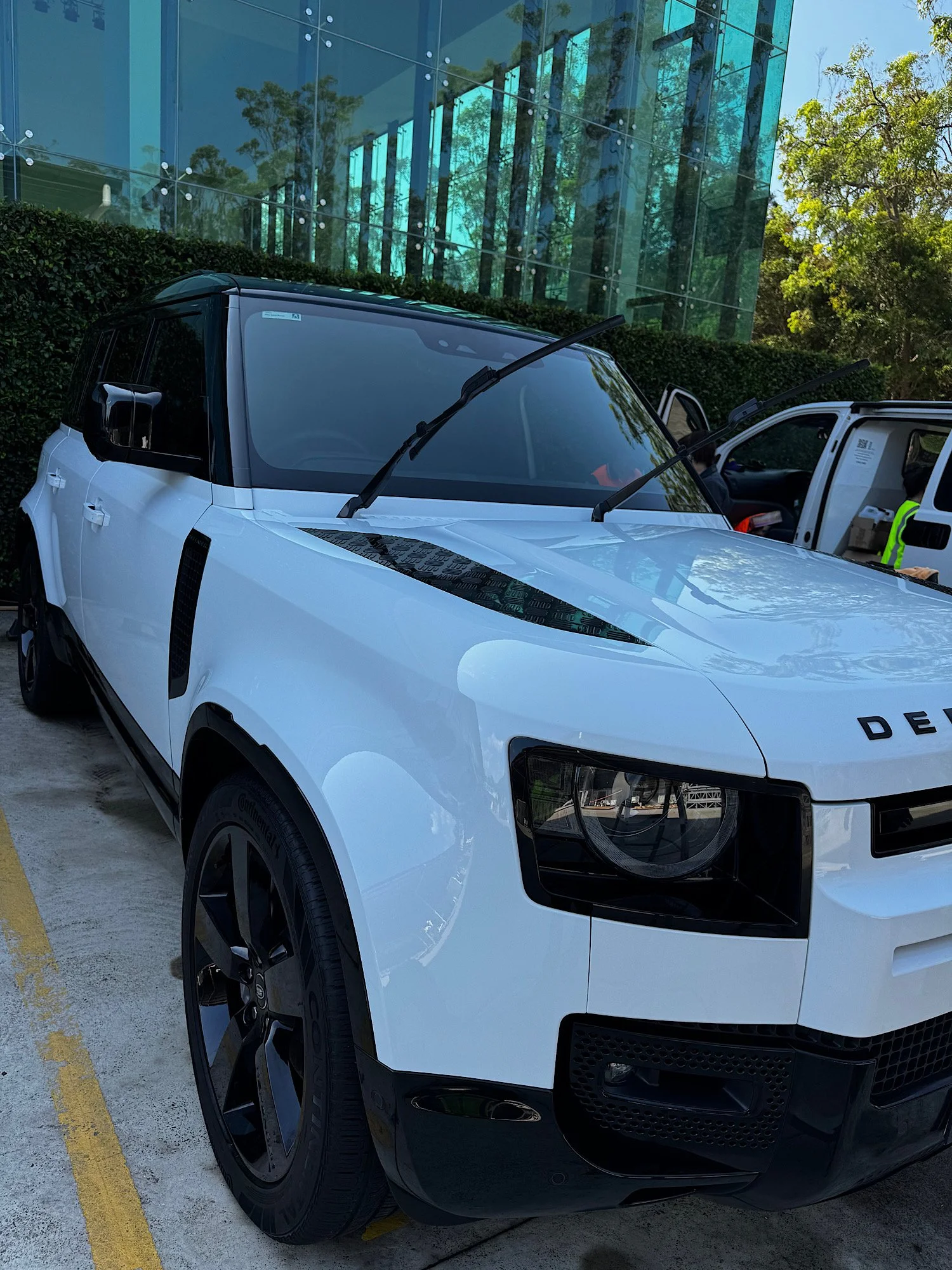 Land Rover Defender glossy paint finish after detailing Central Coast NSW