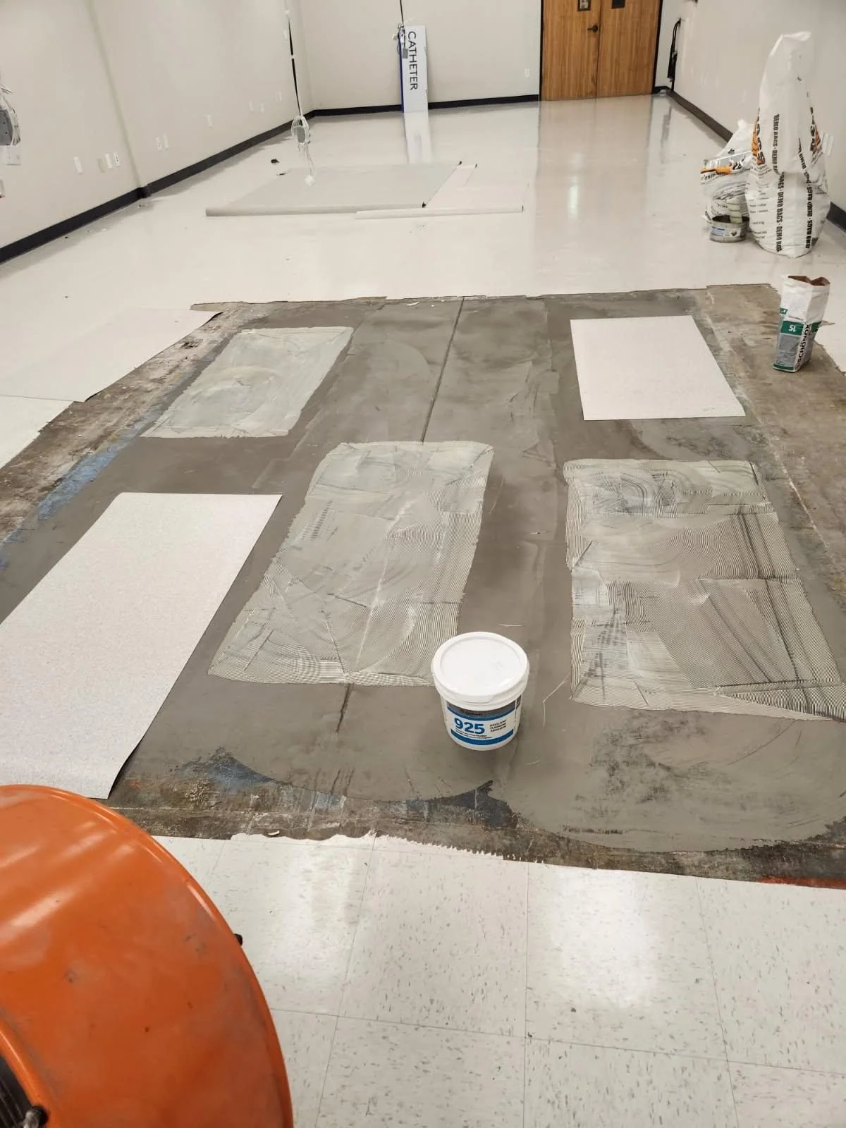 Bond-test setup in progress over different primer and preparation combinations.